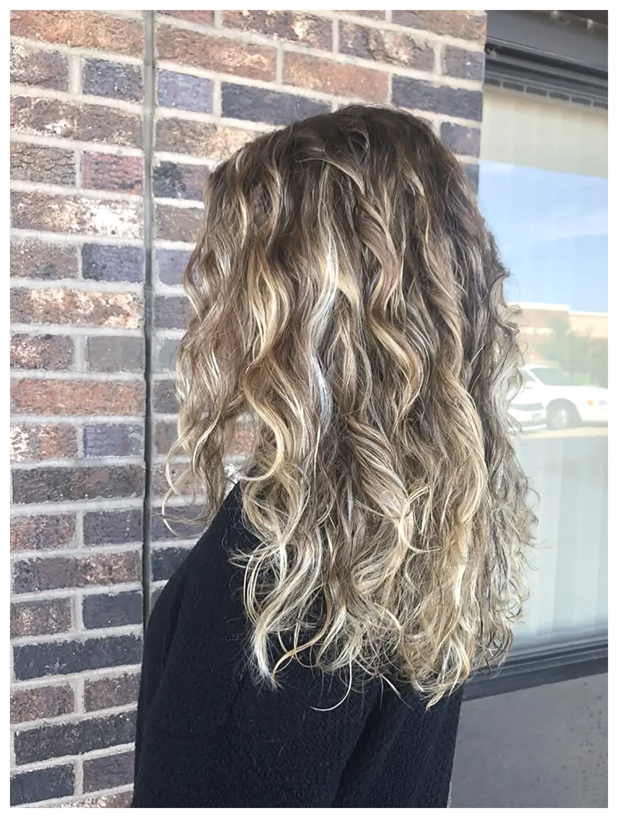 موه‌های فر: راهنمای کامل برای مراقبت و زیبایی