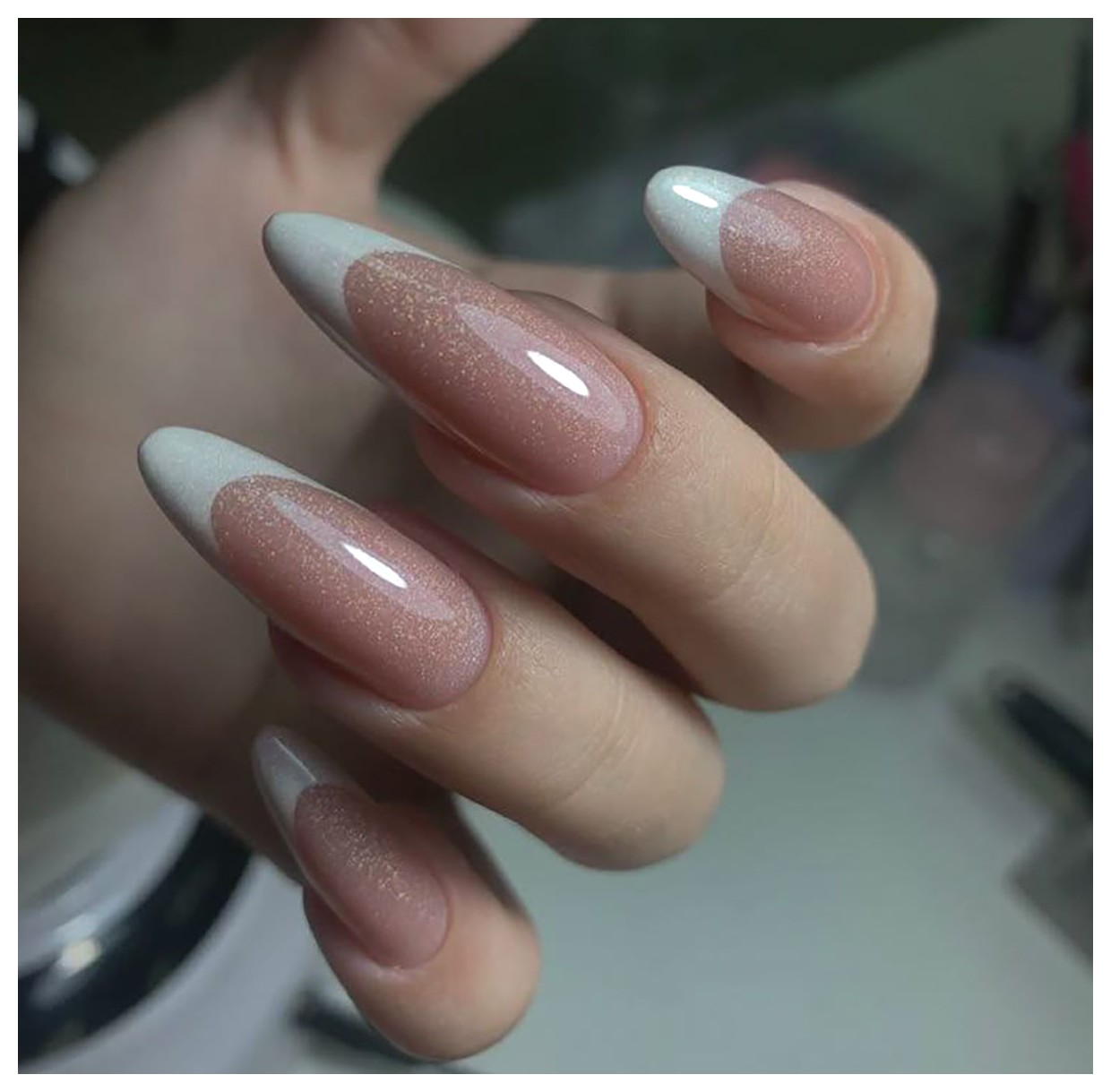 چگونه ناخن‌های بلند و زیبا داشته باشیم؟