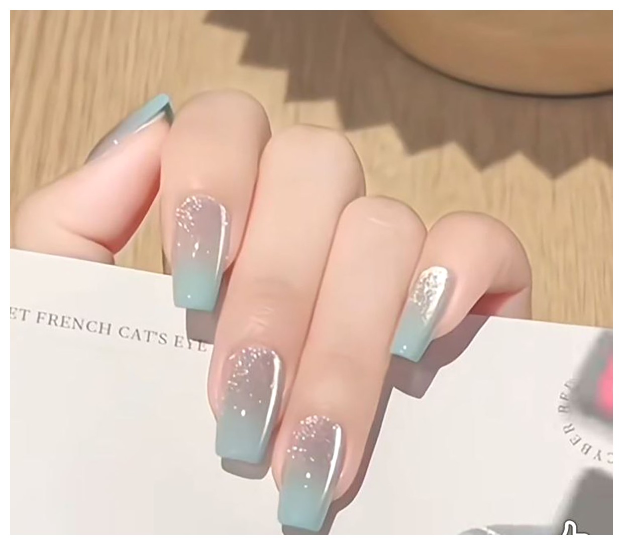 راهنمای جامع انتخاب و خرید ناخن مصنوعی