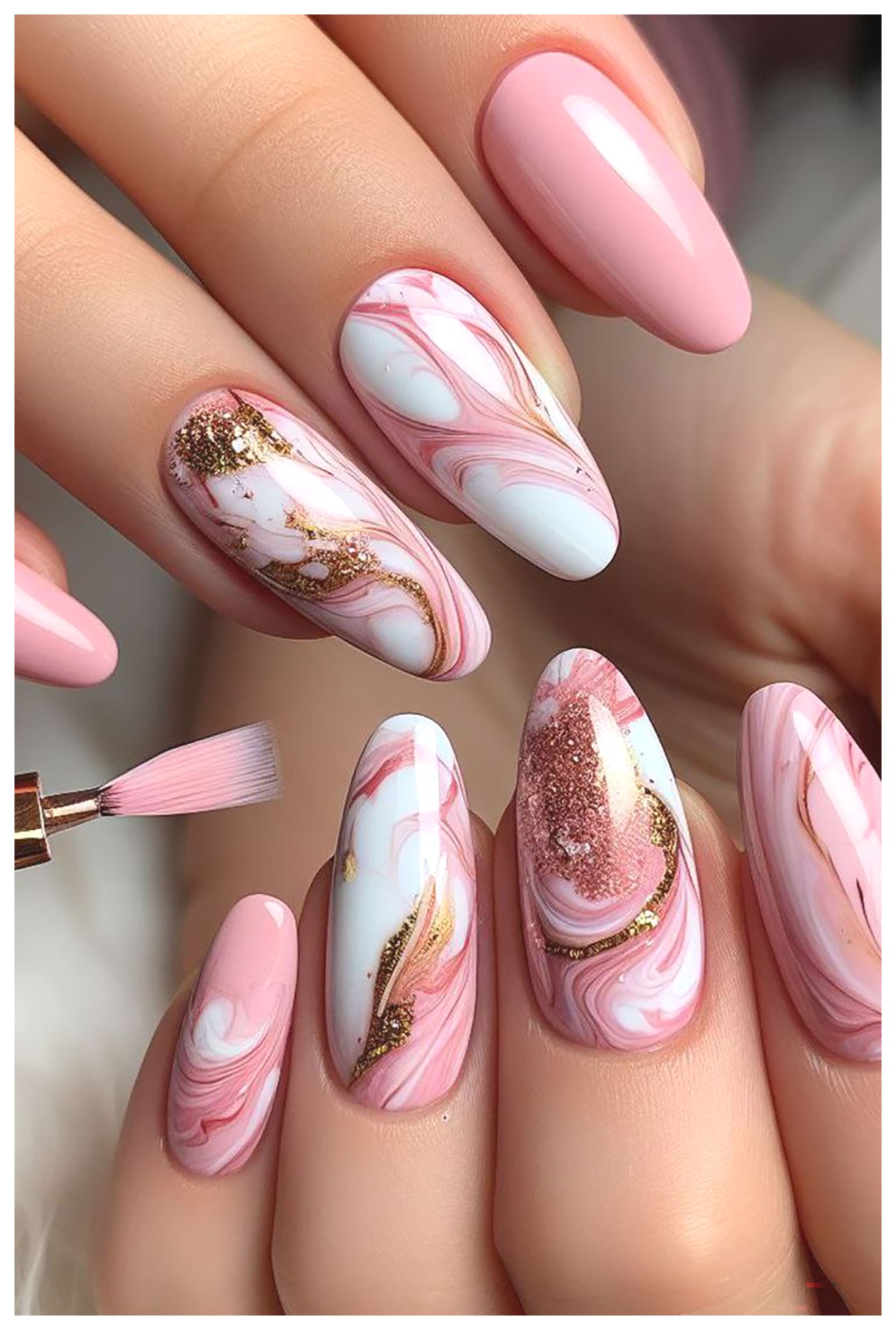 راهنمای انتخاب دیزاین ناخن عروس: زیبایی و جذابیت در هر جزئیات