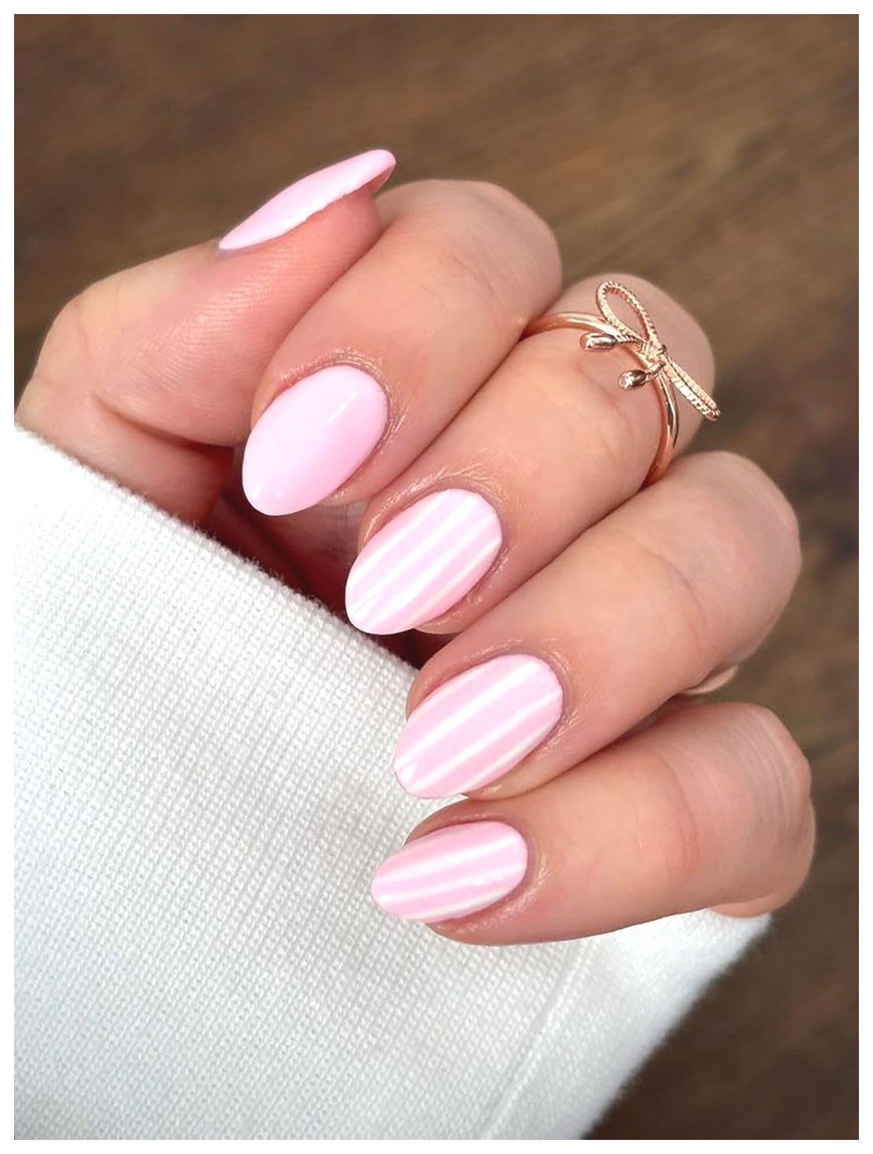 راهنمای انتخاب دیزاین ناخن عروس: زیبایی و جذابیت در هر جزئیات