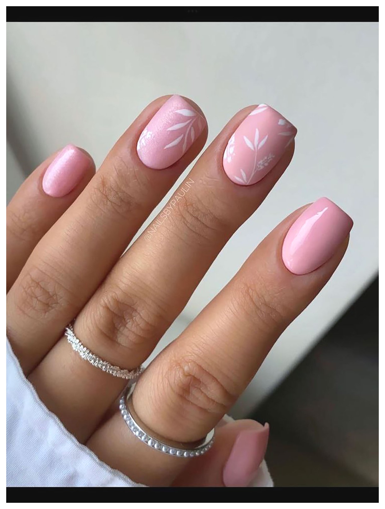 راهنمای انتخاب دیزاین ناخن عروس: زیبایی و جذابیت در هر جزئیات