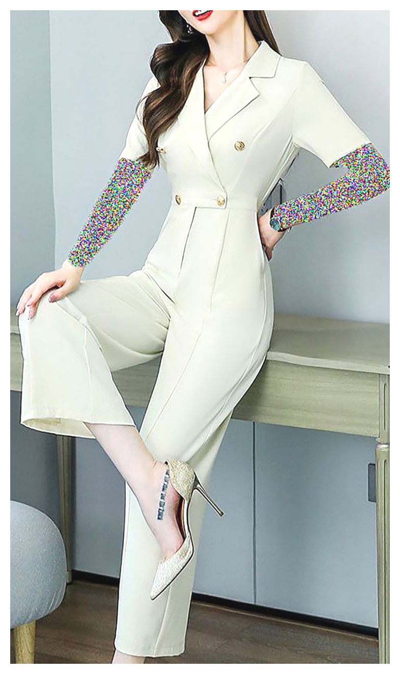 راهنمای خرید اورال زنانه: انتخابی شیک و راحت برای استایل شما