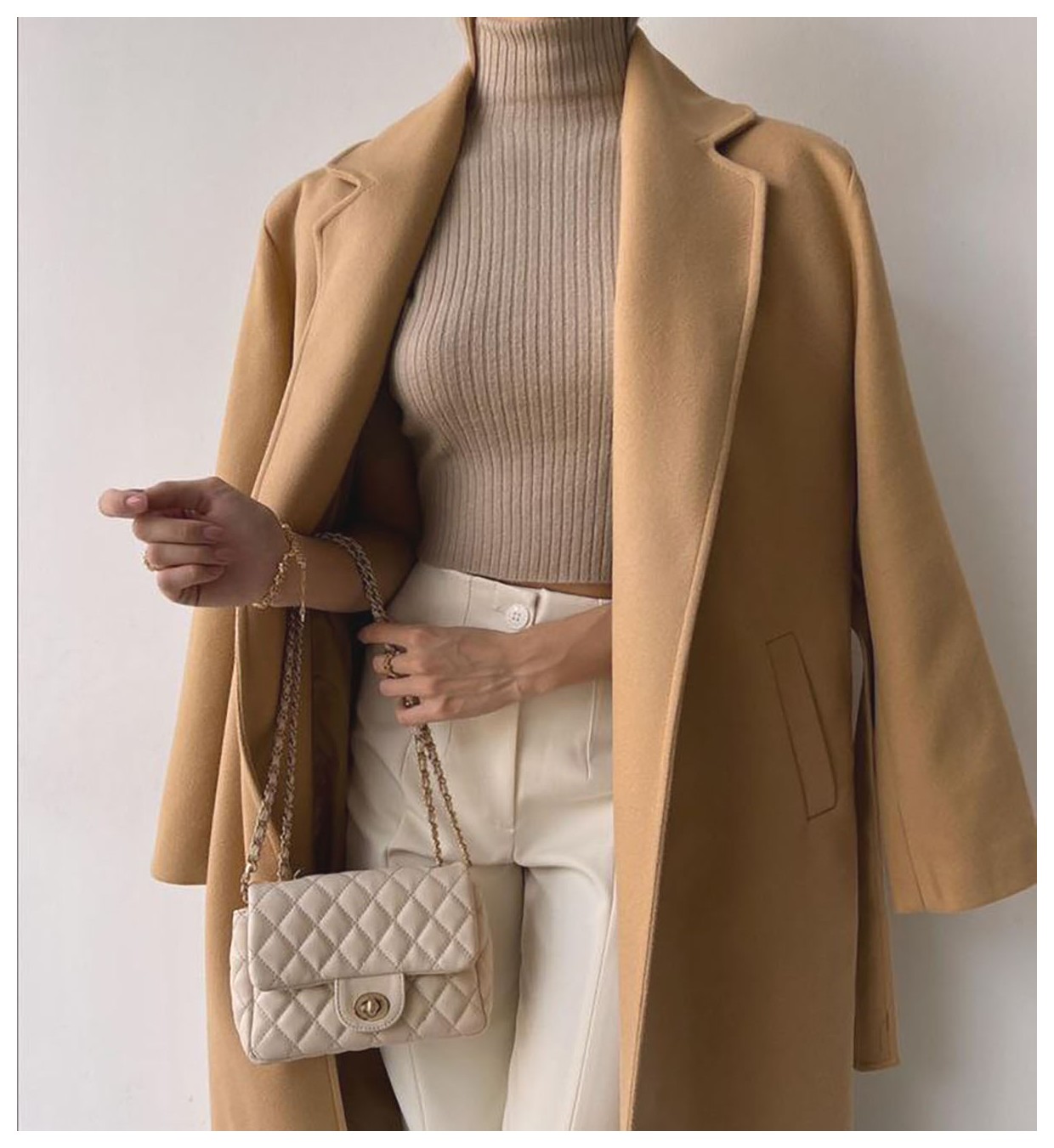 راهنمای انتخاب پالتوهای بلند: استایل و راحتی در فصل سرد