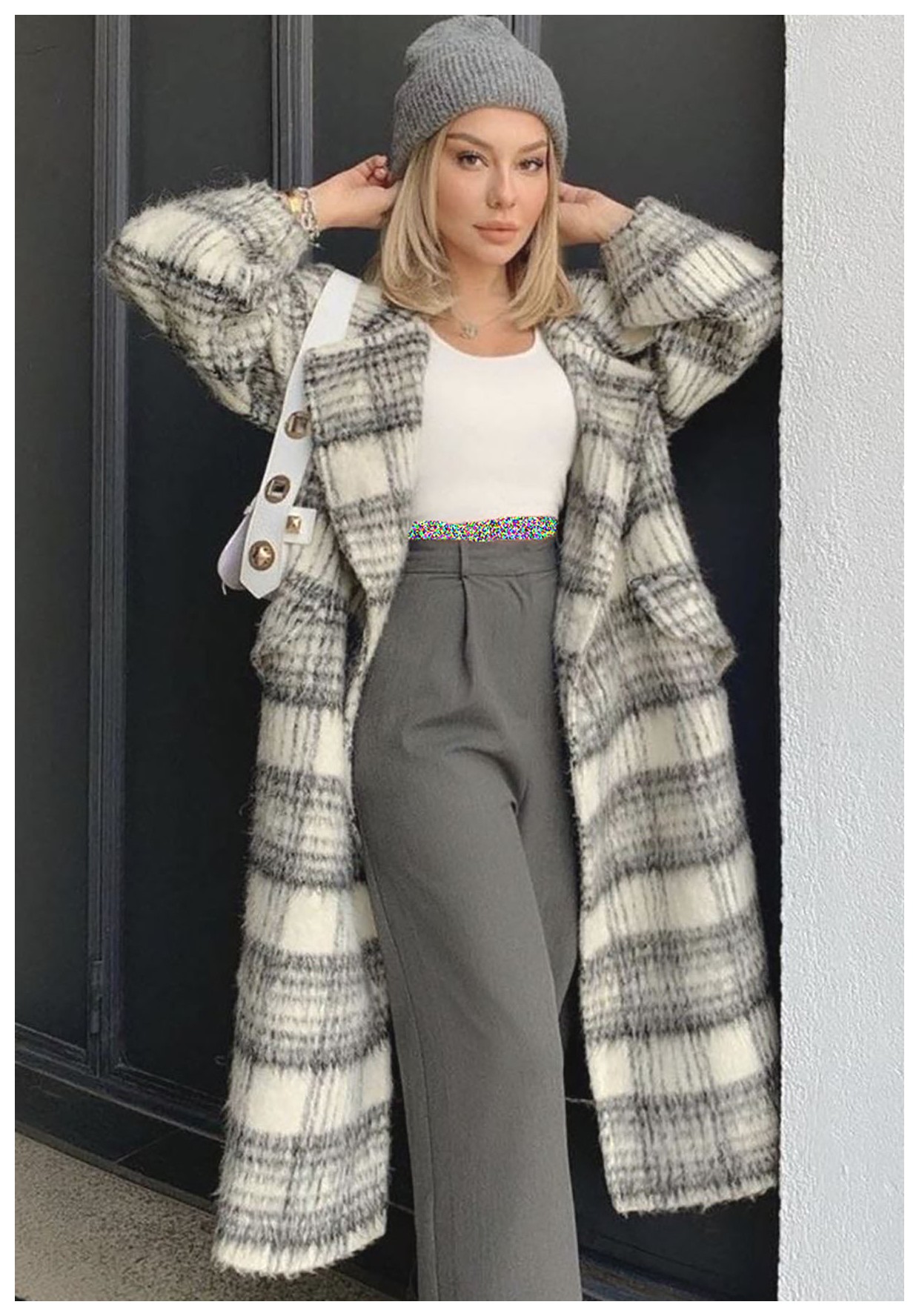 راهنمای انتخاب پالتو بلند: استایل و زیبایی در فصل سرد