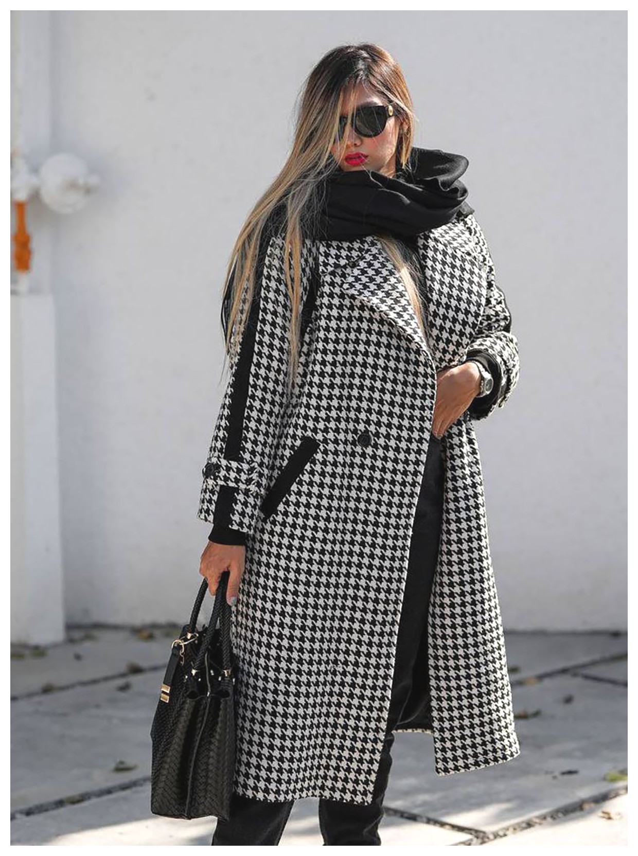 راهنمای انتخاب پالتو بلند: استایل و زیبایی در فصل سرد