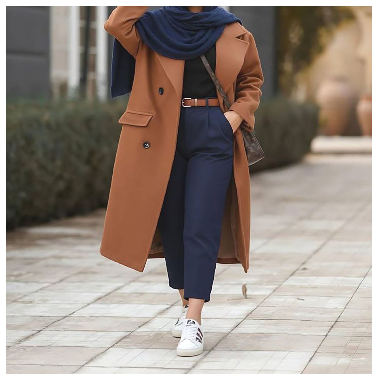 راهنمای انتخاب پالتو بلند: استایل و زیبایی در فصل سرد