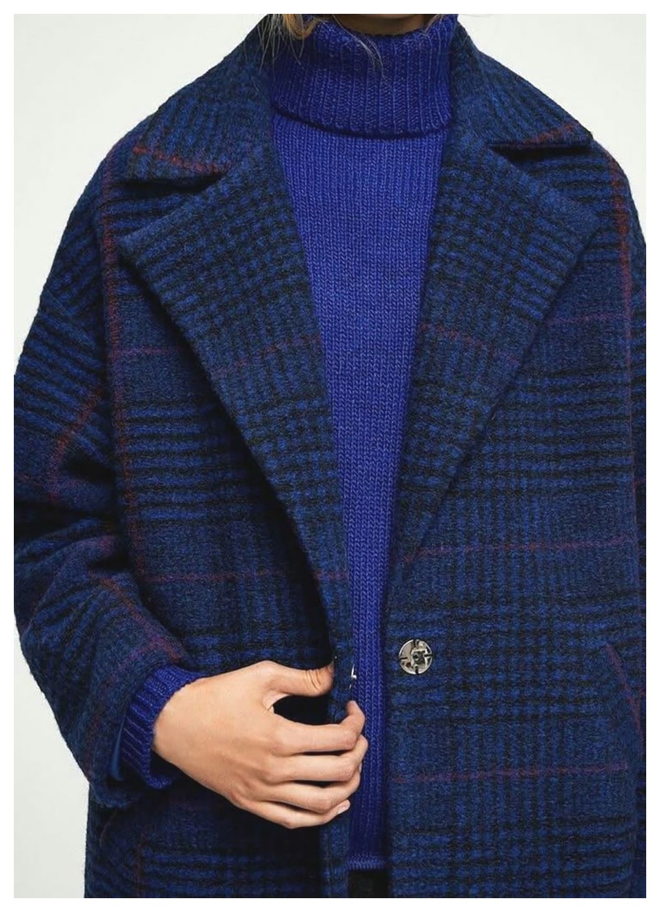 راهنمای انتخاب و ست کردن پالتو کوتاه زنانه