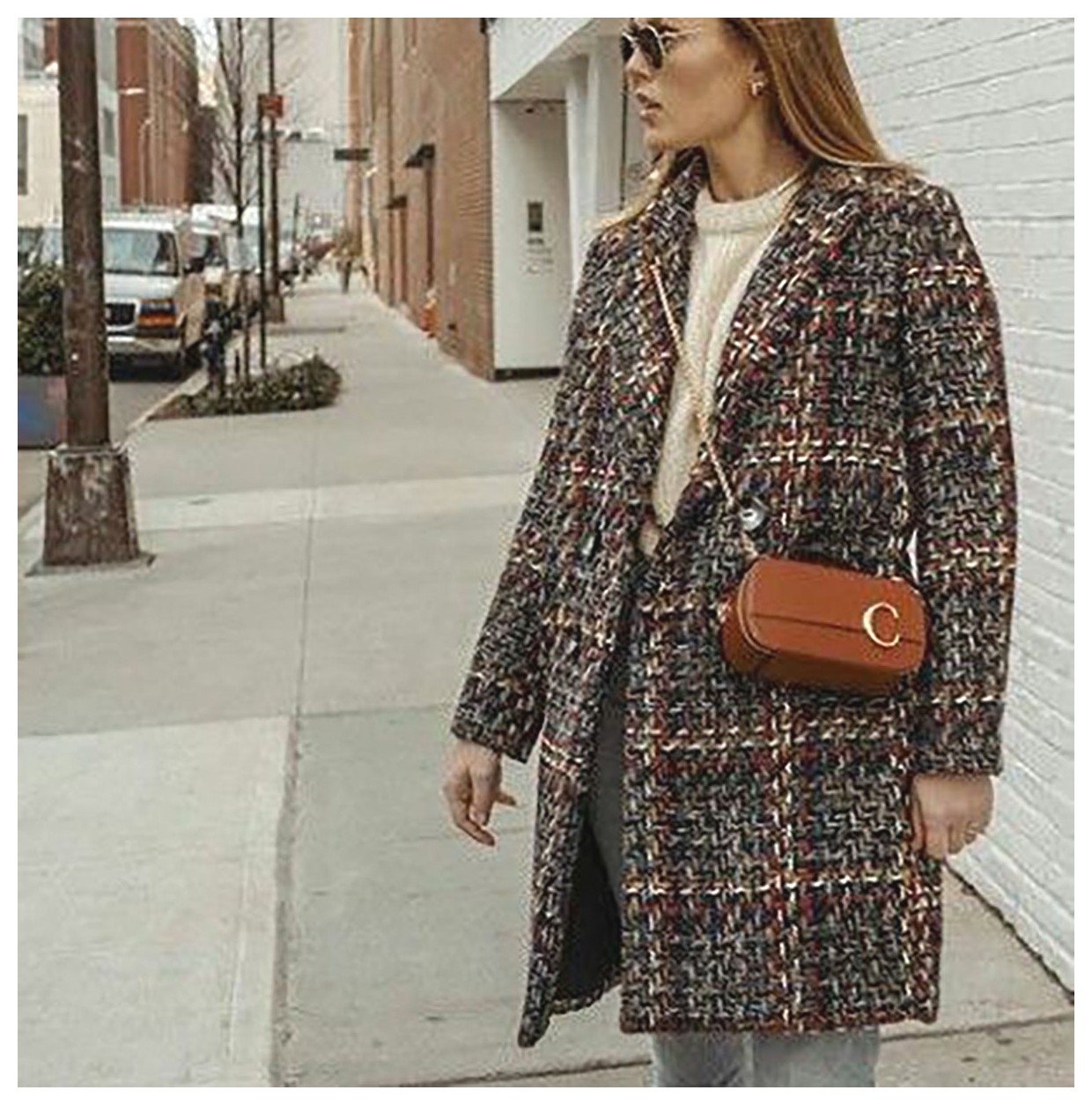 راهنمای انتخاب پالتو کوتاه زنانه: استایل و کاربردها