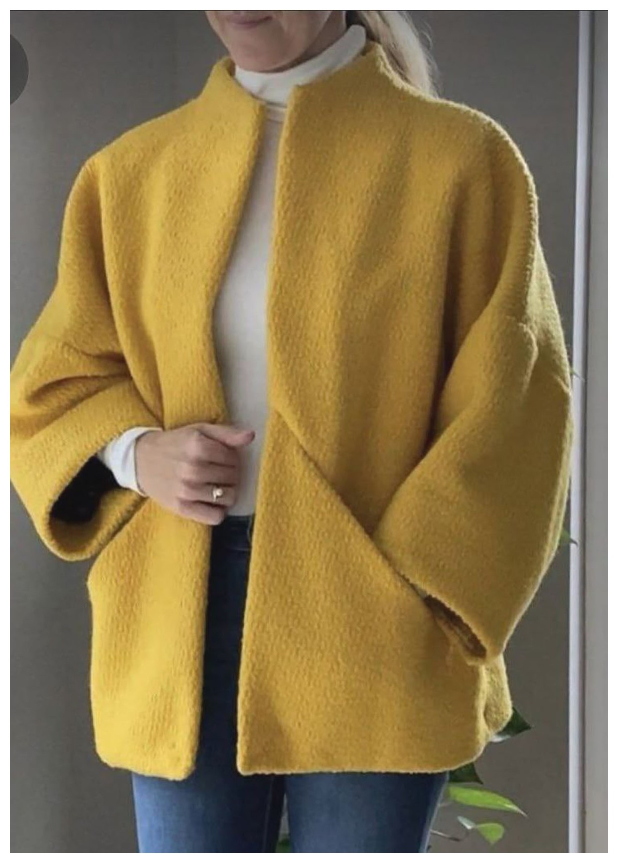 راهنمای انتخاب پالتو کوتاه زنانه: استایل و کاربردها