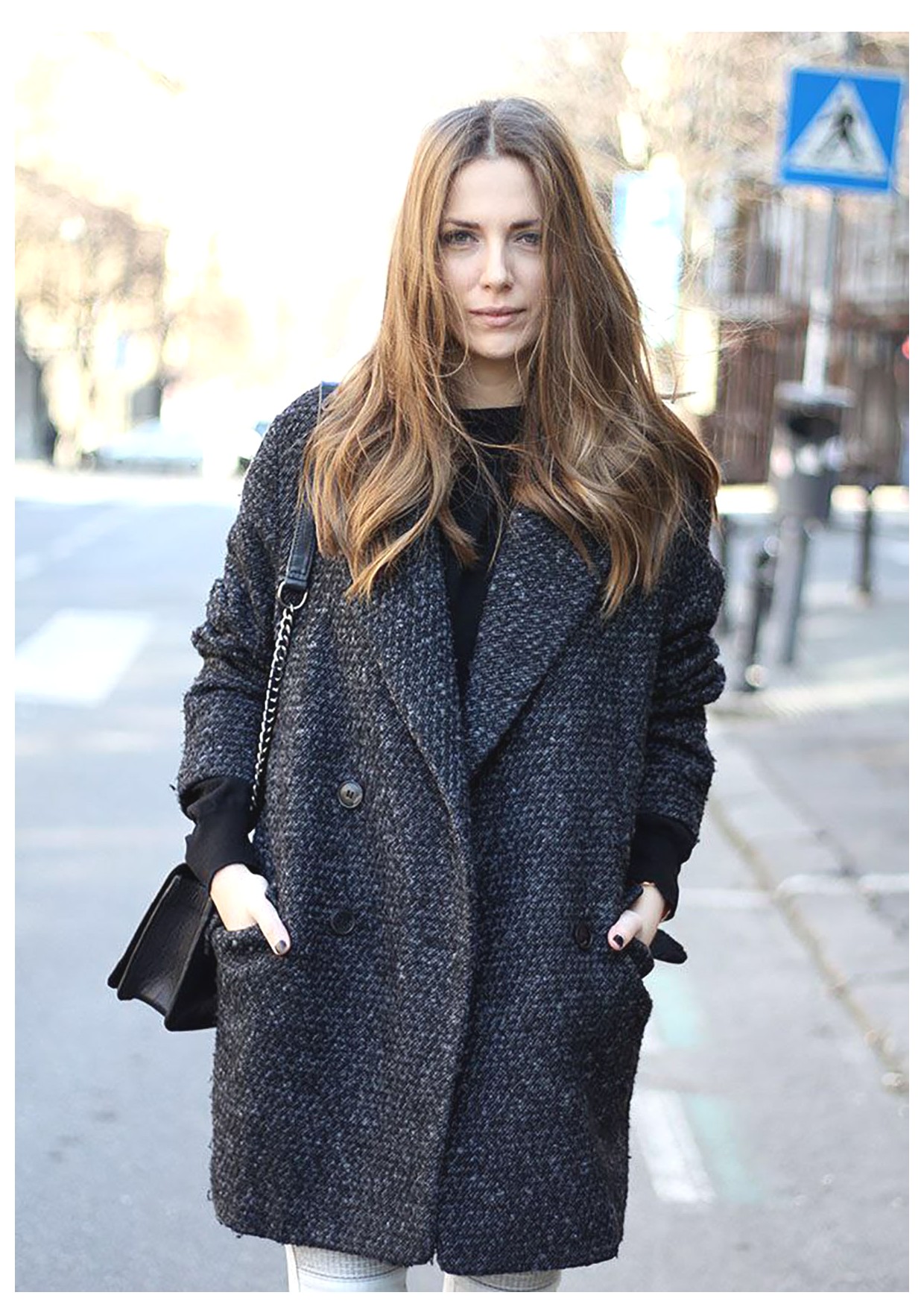 راهنمای انتخاب پالتو کوتاه زنانه: استایل و کاربردها