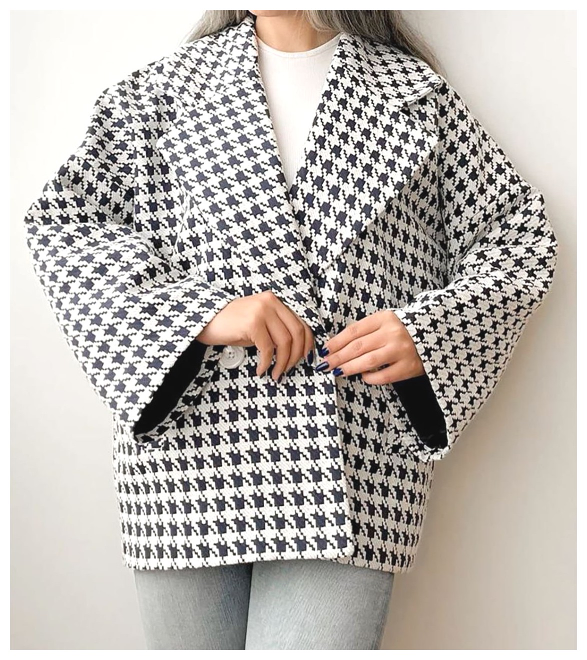 راهنمای خرید پالتو زنانه: انتخابی شیک و کاربردی