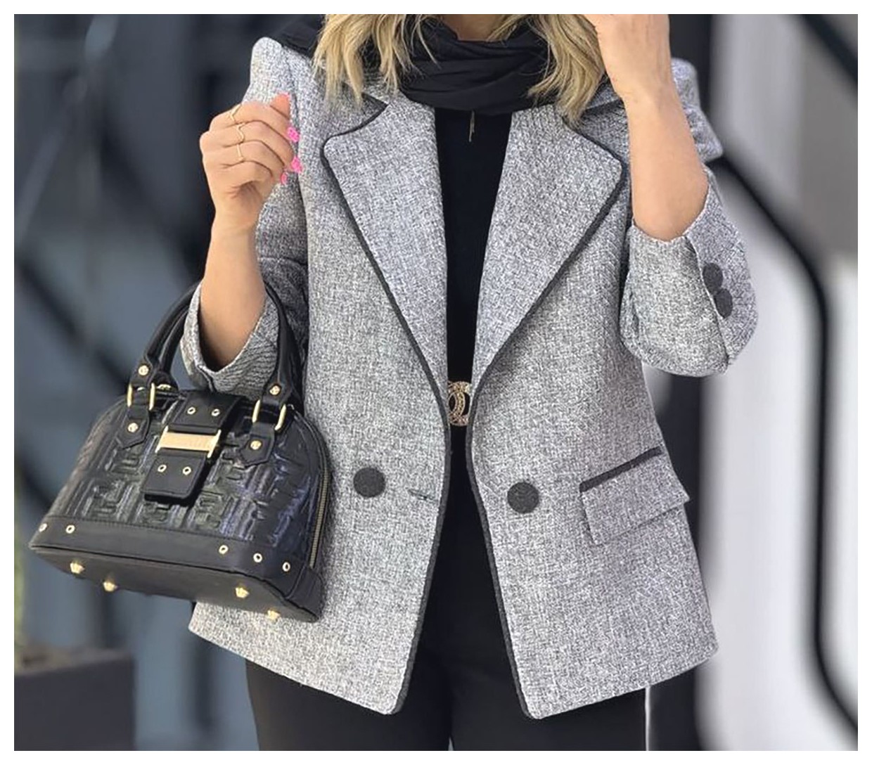 راهنمای خرید پالتو زنانه: انتخابی شیک و کاربردی