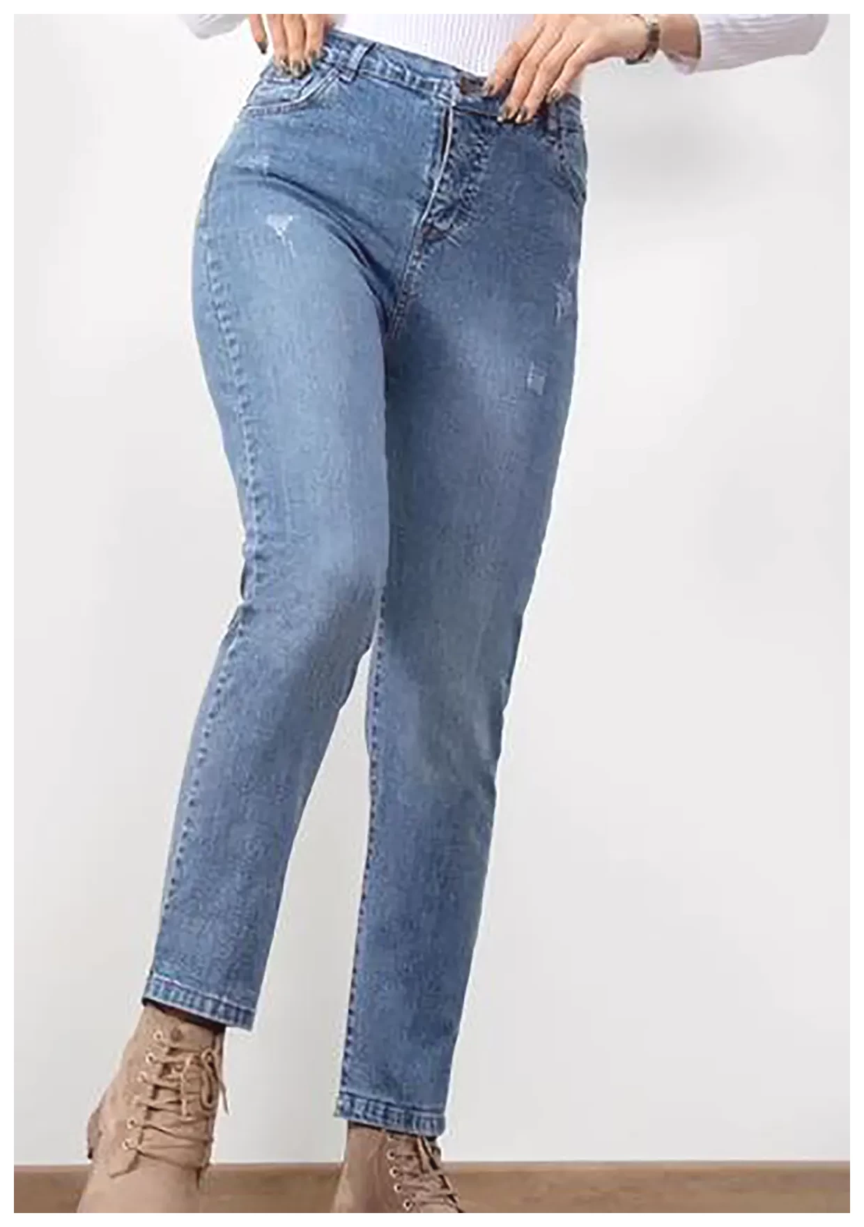 جدیدترین مدلهای شلوار جین دخترانه: ترندهای امسال