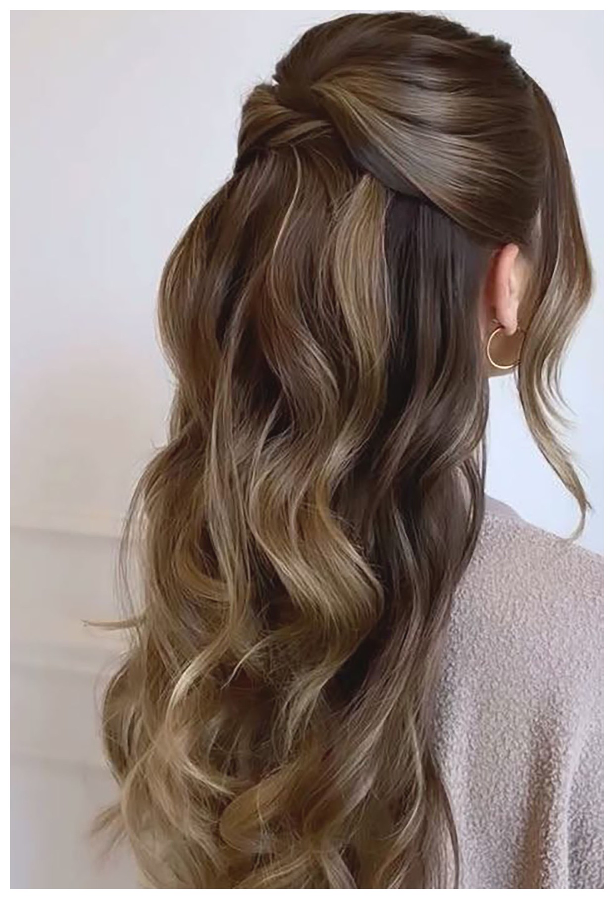 مدلهای شینیون موی باز | راهنمایی برای انتخاب بهترین شینیون