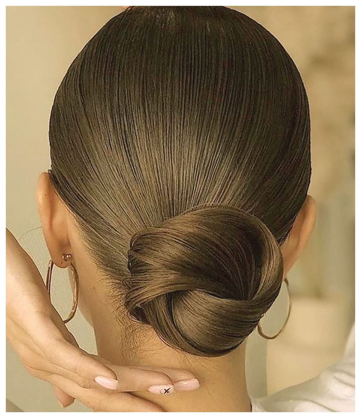 مدل‌های شینیون ساده و شیک برای هر مناسبتی