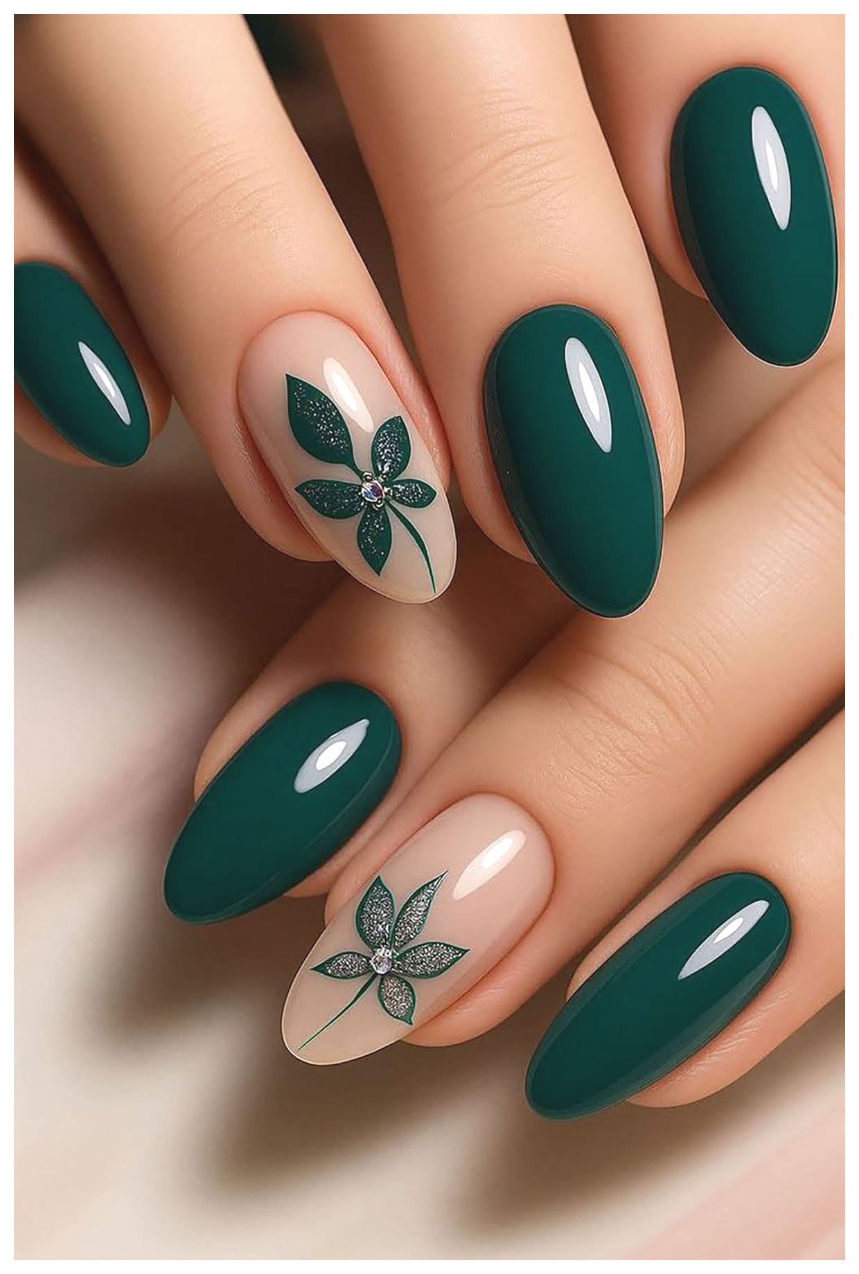 راهنمای طراحی ناخن سبز: ایدهها و نکات جذاب