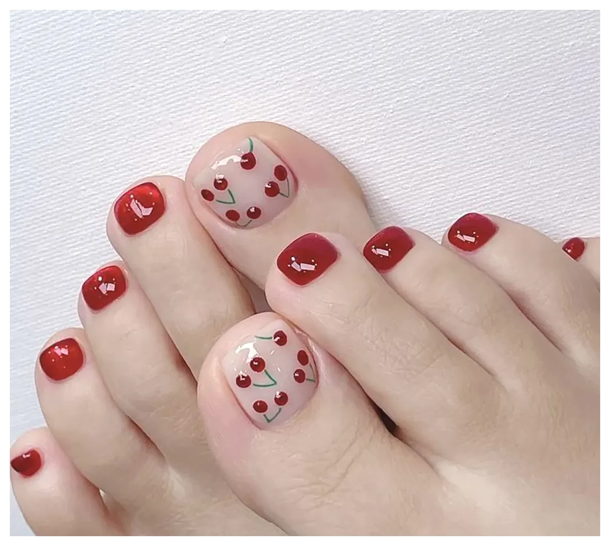 طرح لاک پا: زیباترین مدل‌ها و ایده‌ها برای ناخن‌های شما