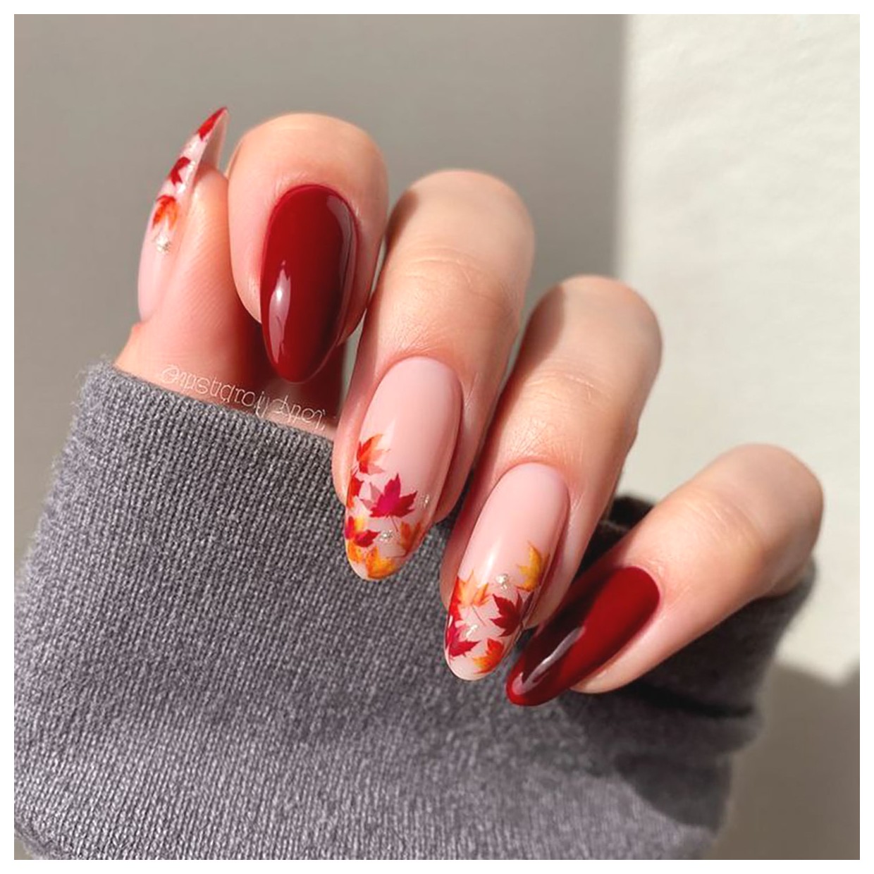 مدل‌های شیک و جذاب ناخن پاییزی برای شما