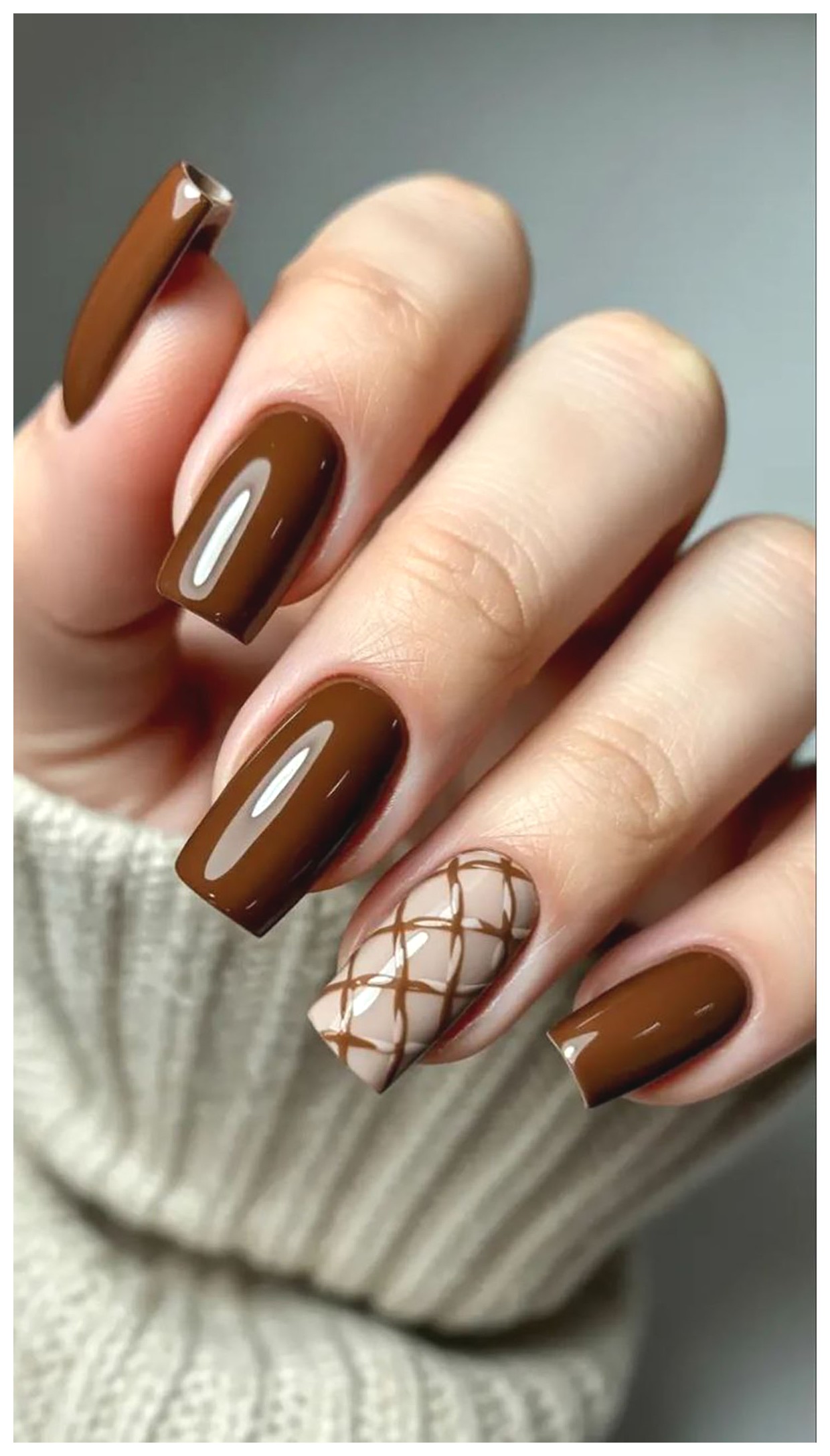 مدل‌های شیک و جذاب ناخن پاییزی برای شما