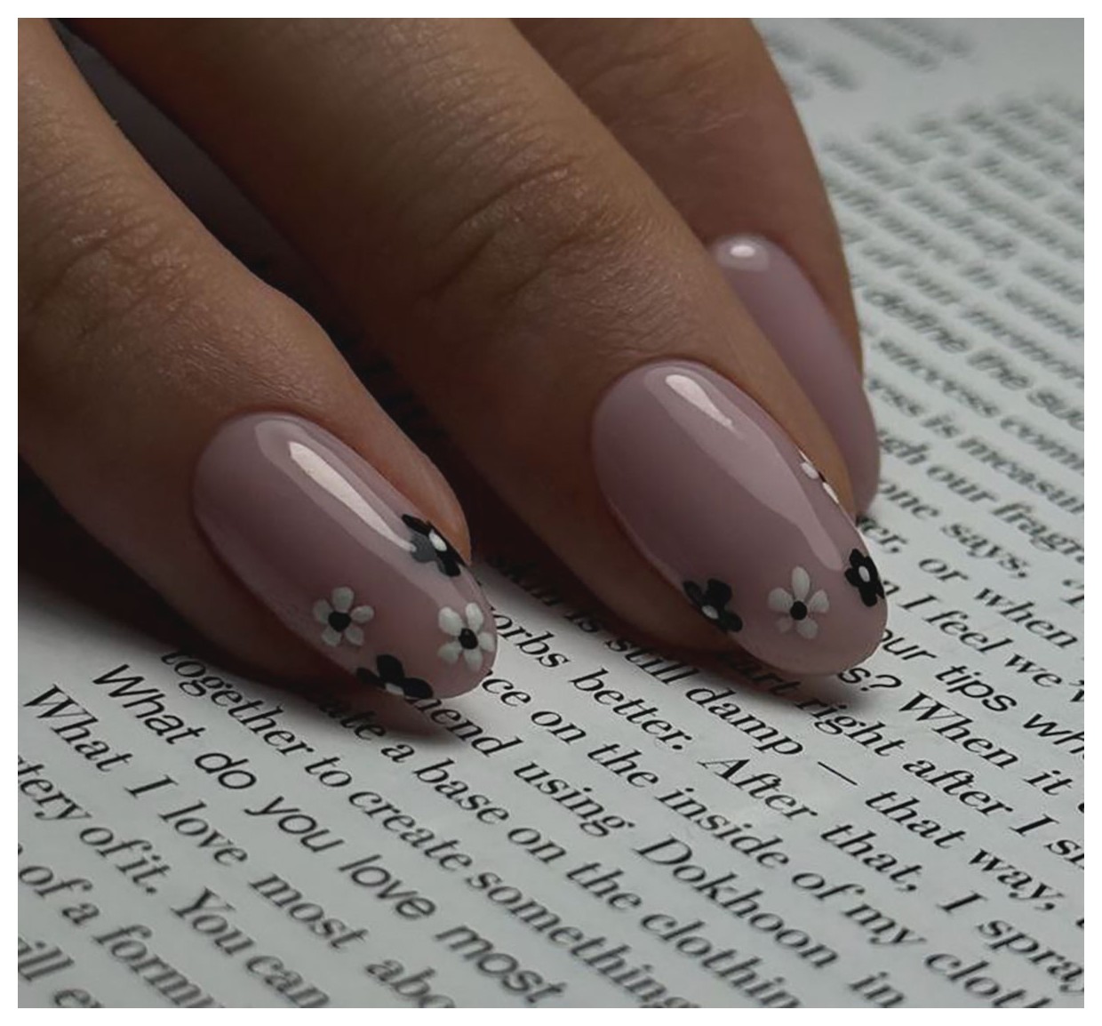 طراحی ناخن: 5 ایده جذاب برای زیبایی دستان شما