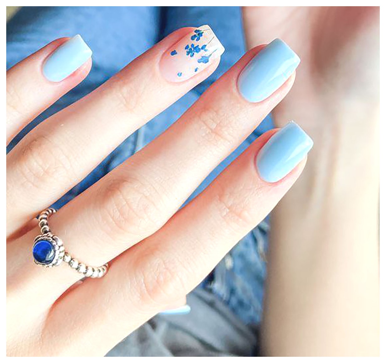 مدل طراحی ناخن آبی: ایدههای زیبا و خلاقانه برای ناخنهای شما
