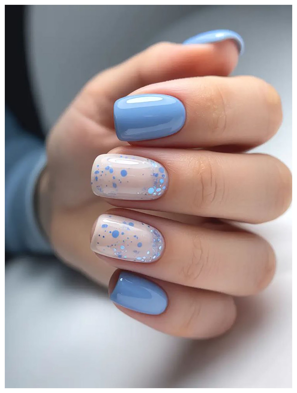 مدل طراحی ناخن آبی: ایدههای زیبا و خلاقانه برای ناخنهای شما