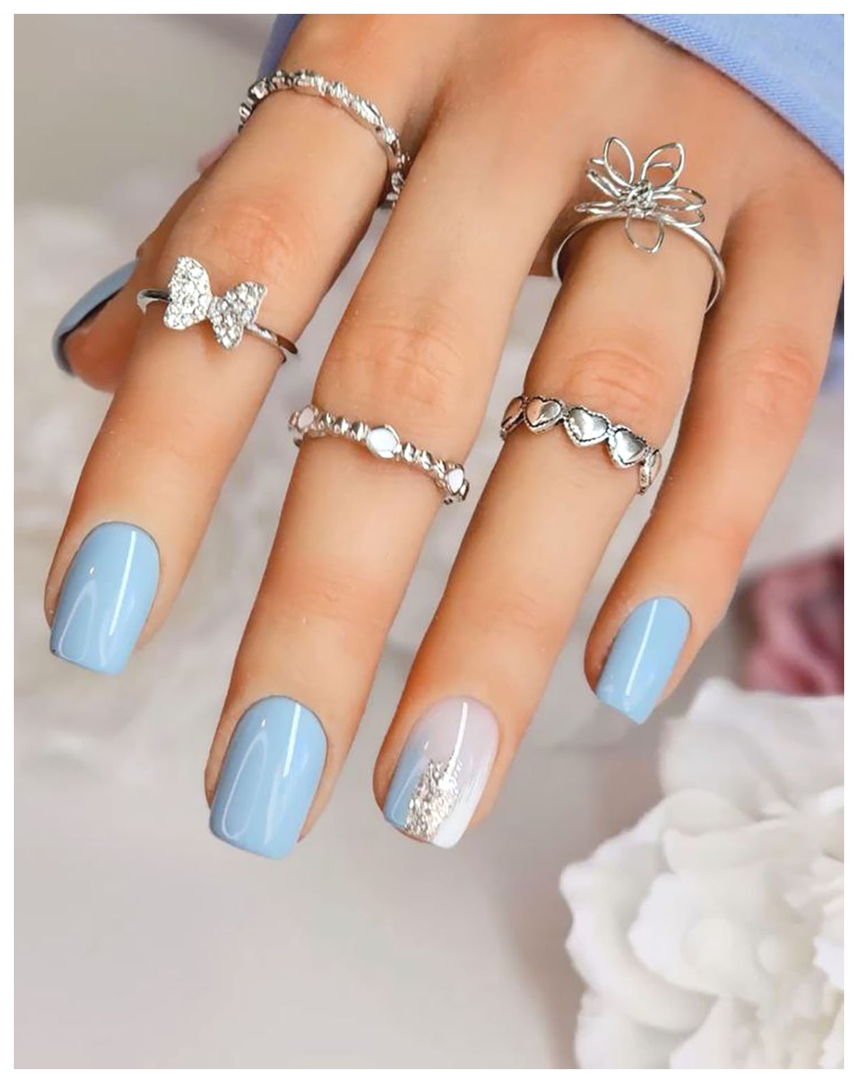 مدل طراحی ناخن آبی: ایدههای زیبا و خلاقانه برای ناخنهای شما