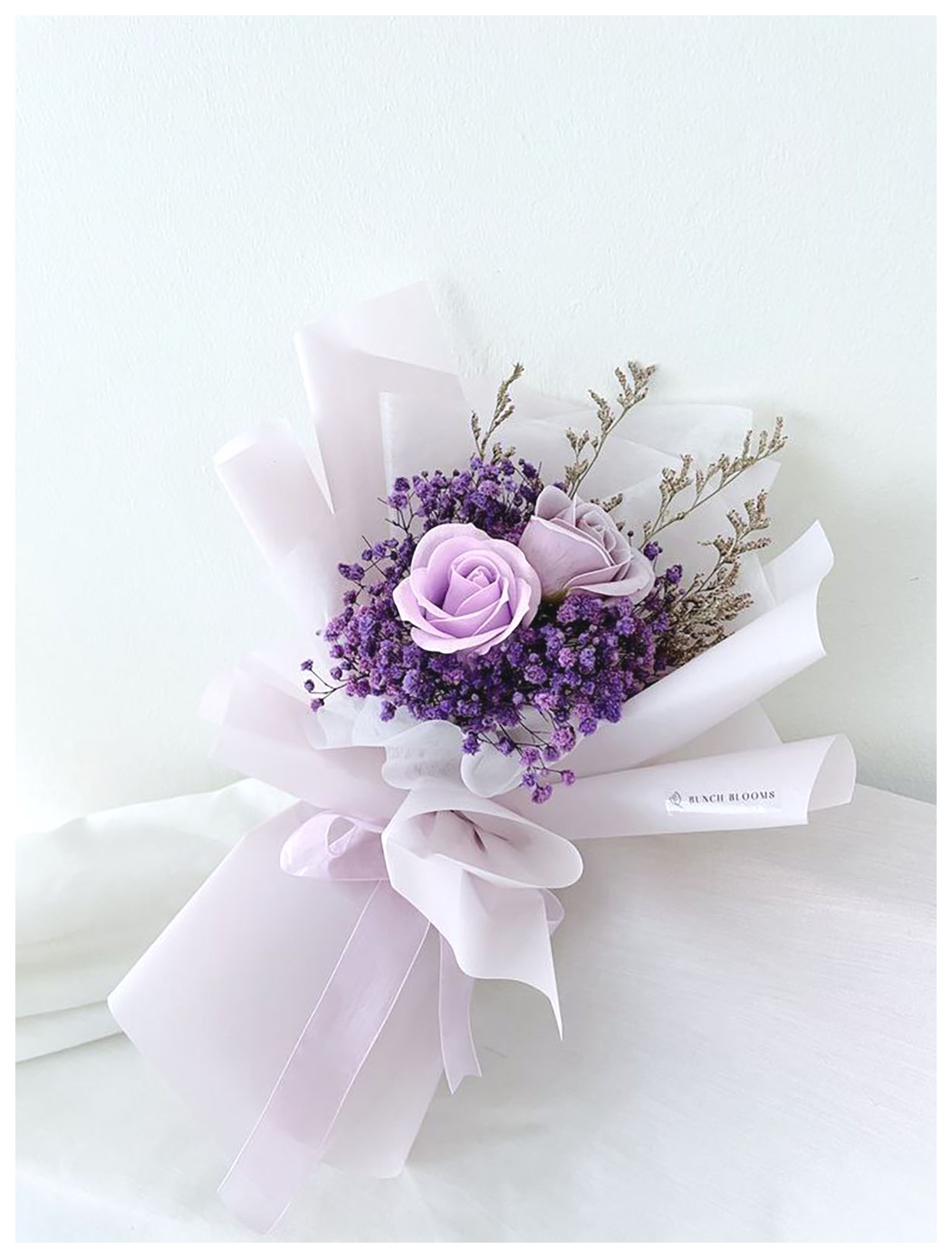 تزیین گل با تک شاخه: راهنمای کامل و ایدههای خلاقانه