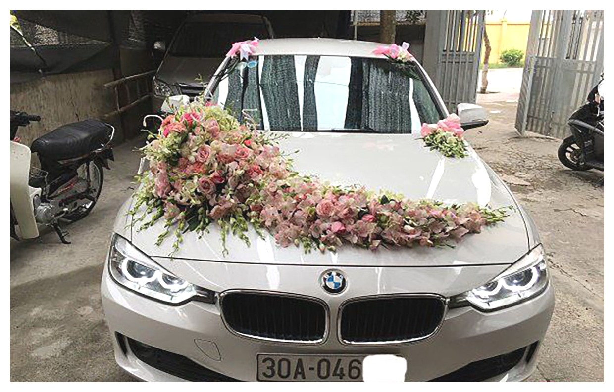 تزیین ماشین عروس: ایدههای خلاقانه و جذاب