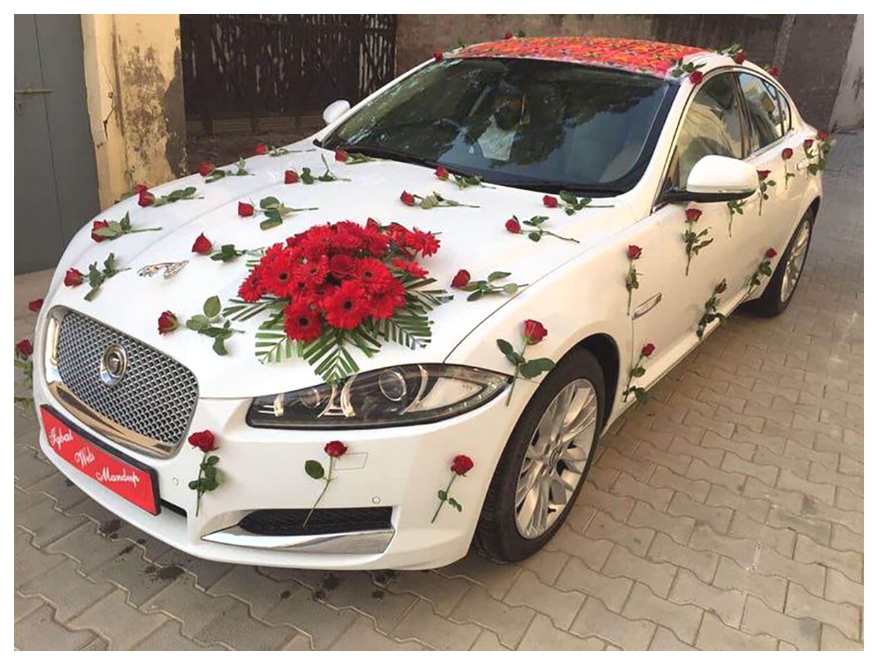 تزیین ماشین عروس: ایدههای خلاقانه و جذاب