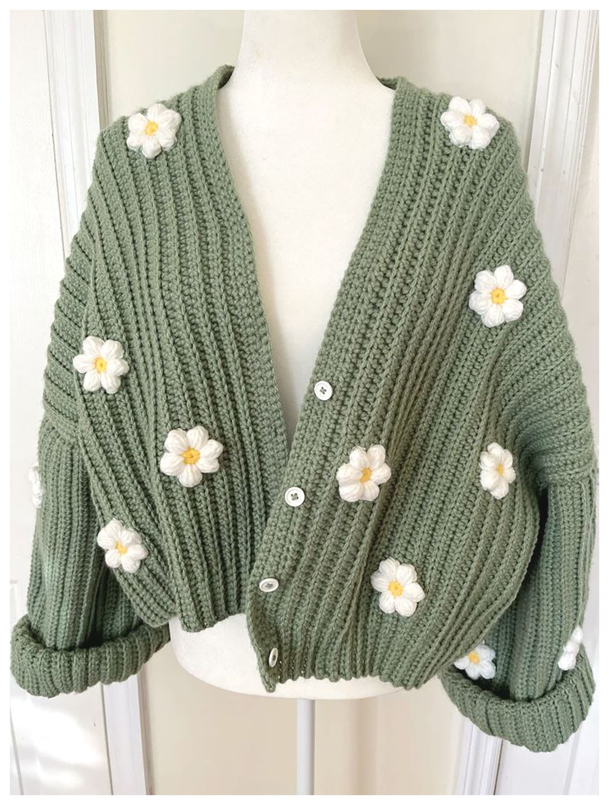 زکات و تأثیرات آن بر جامعه | راهی به سوی بهبود زندگی