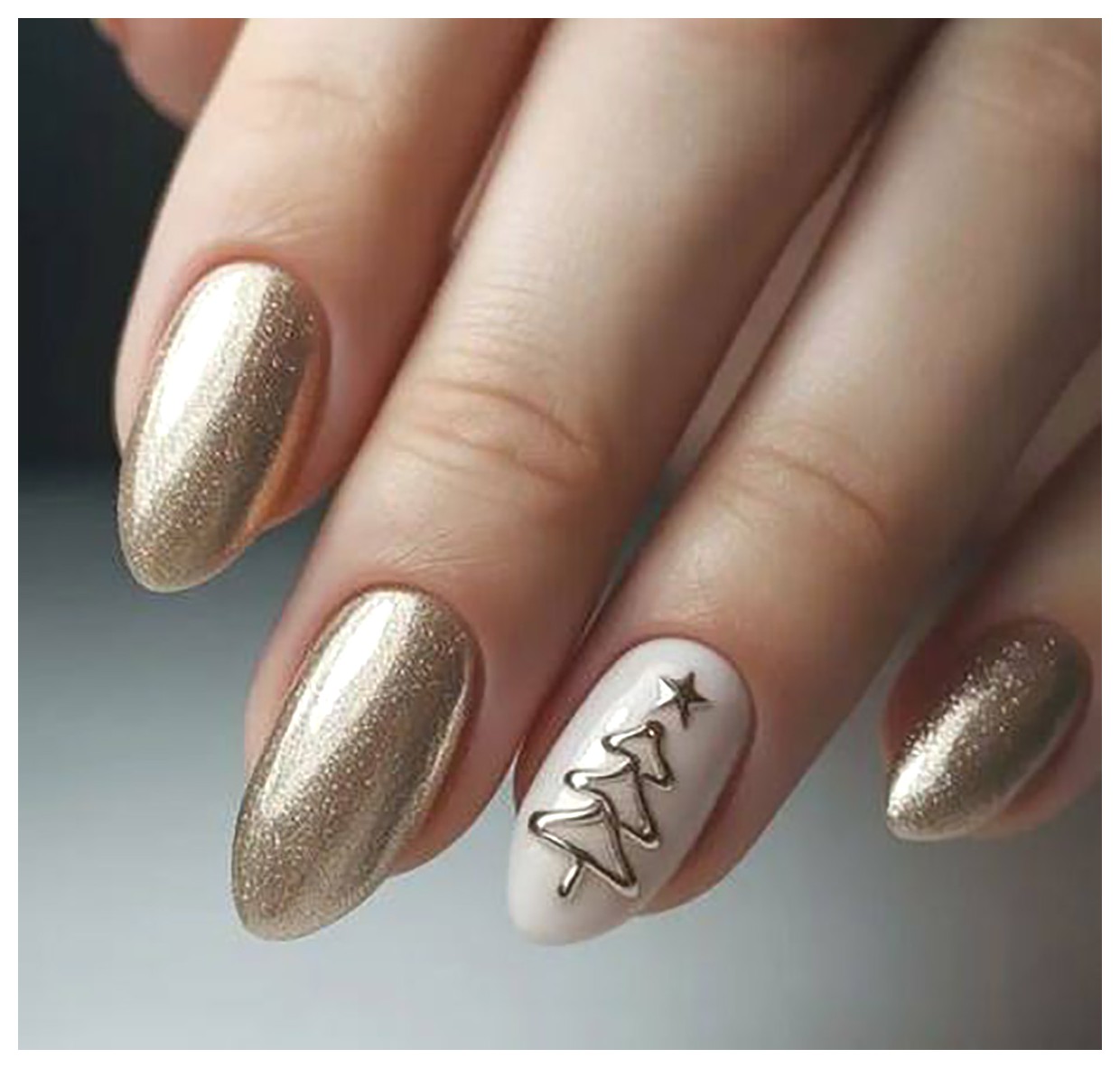 طراحی ناخن کریسمس: ایدههای زیبا و خلاقانه برای جشنهای سال نو