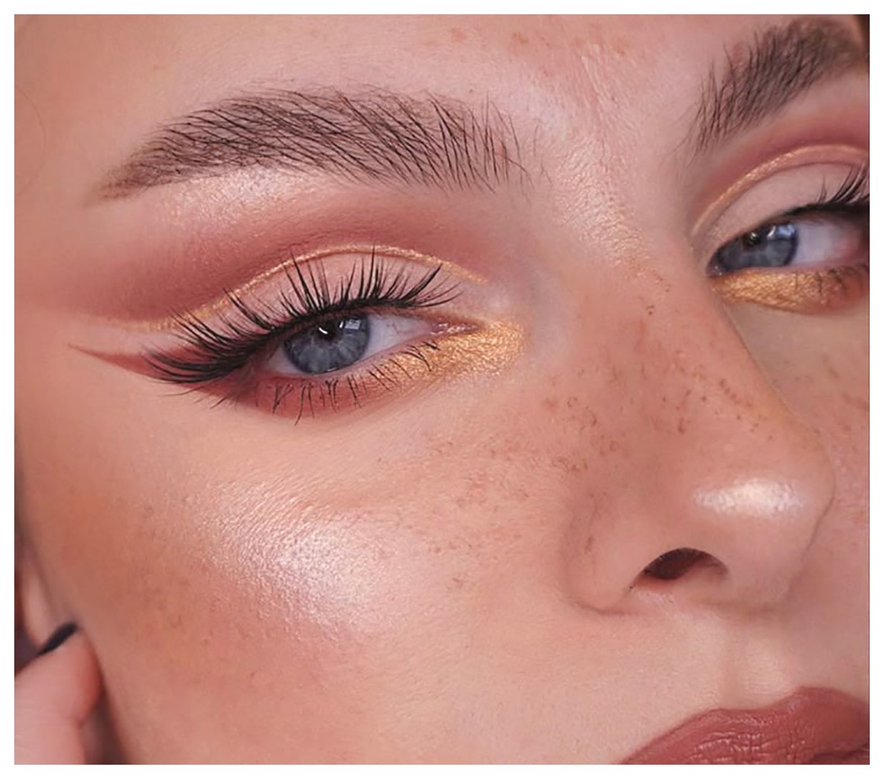 مدل‌های آرایش چشم: راهنمایی برای زیبایی و جذابیت