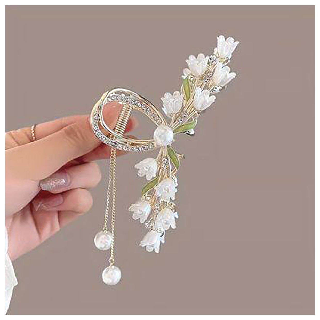 راهنمای انتخاب و استفاده از گیره موی فانتزی