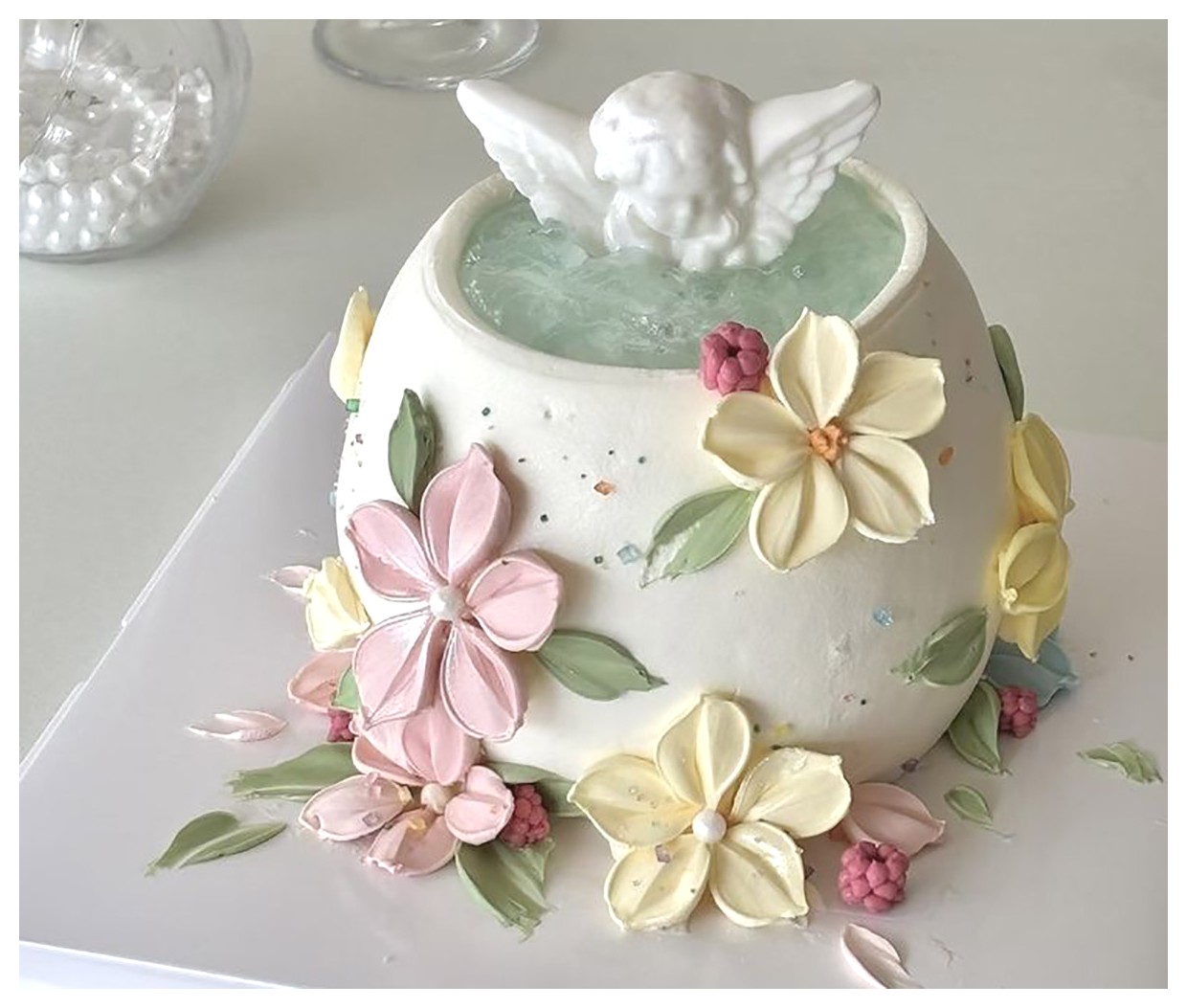 کیک تولد فانتزی: ایدههایی شگفتانگیز برای جشن تولد شما