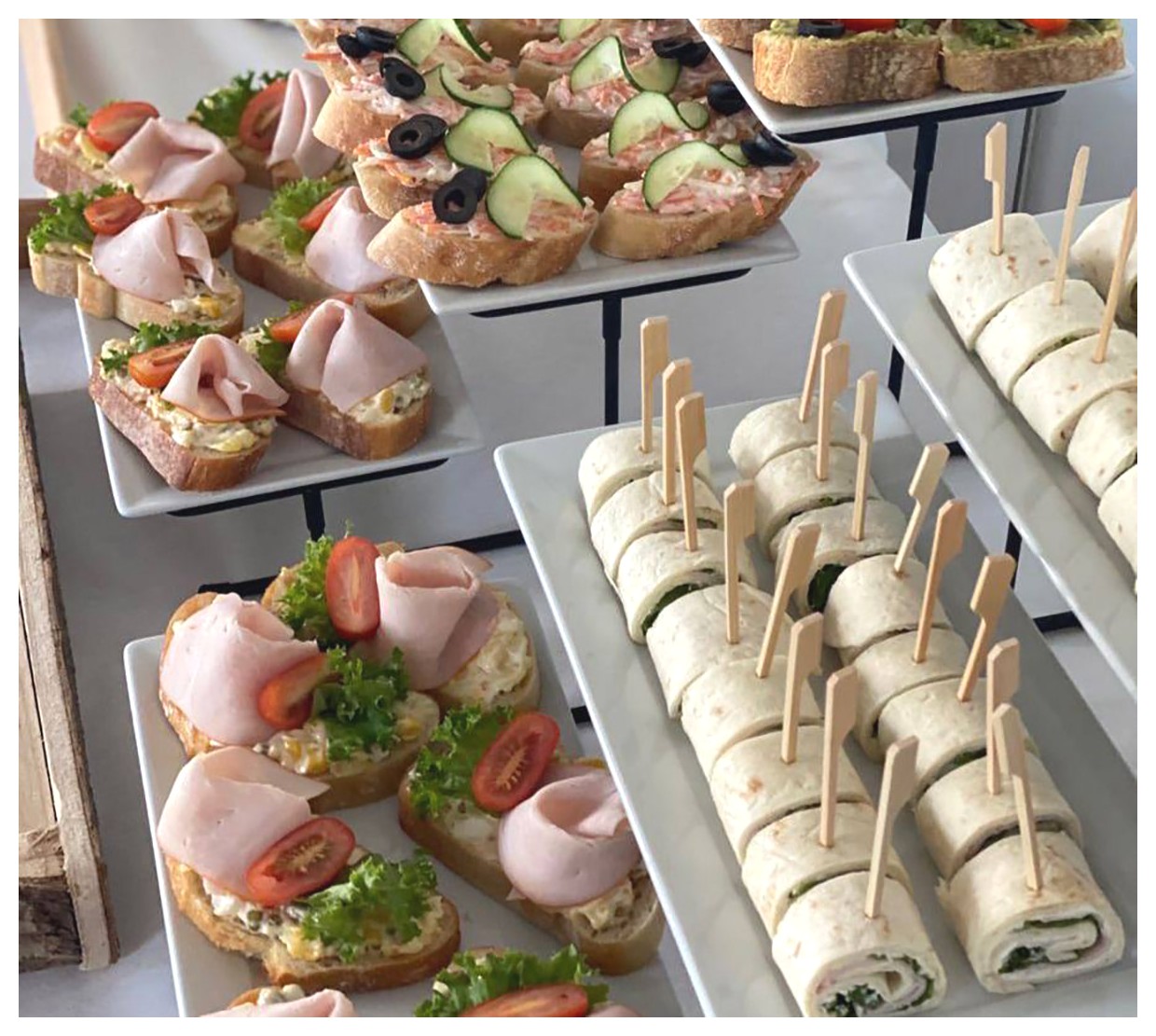 غذاهای انگشتی خوشمزه برای مهمانیها | ایدههای جذاب برای پذیرایی