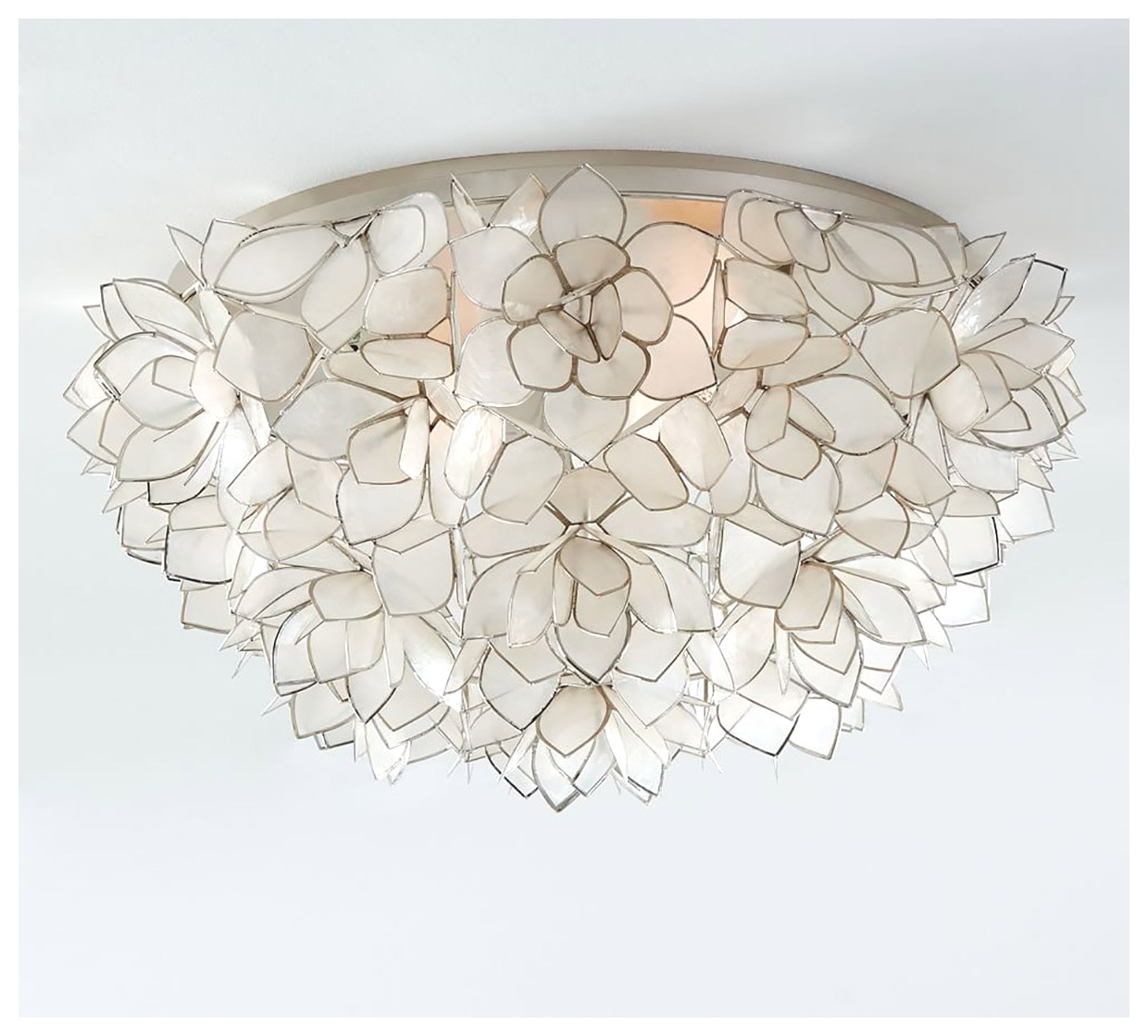 چراغ آویز گلدار: زیبایی و شکوه در دکوراسیون منزل