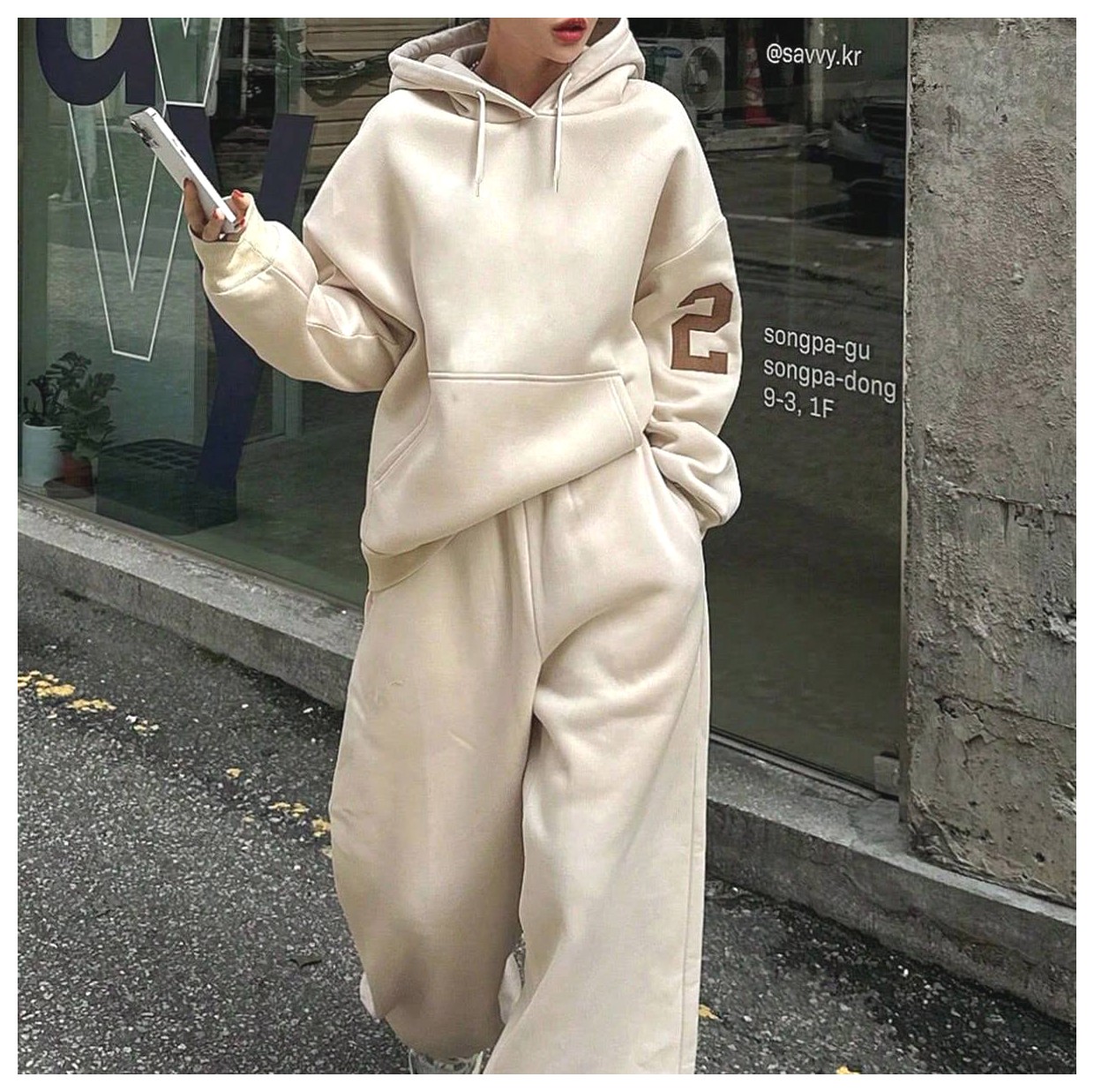 ست سویشرت و شلوار دخترانه: شیک و راحت برای روزهای سرد