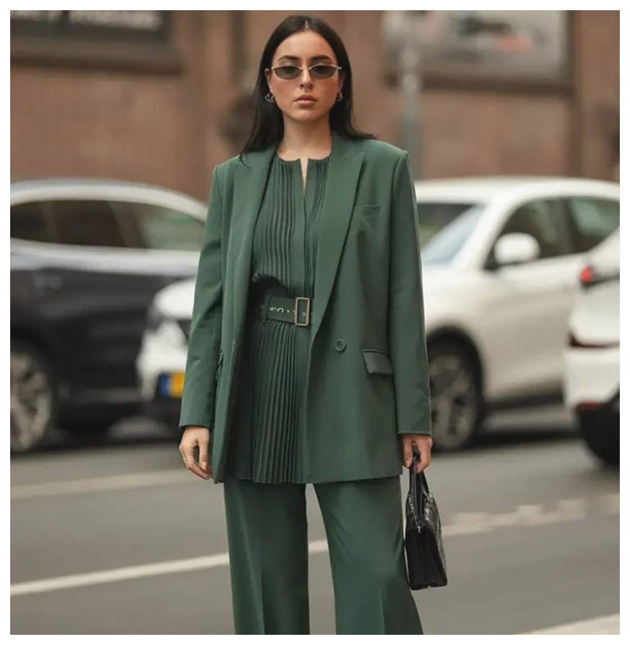 ست لباس دخترانه: شیک و جذاب برای هر مناسبتی