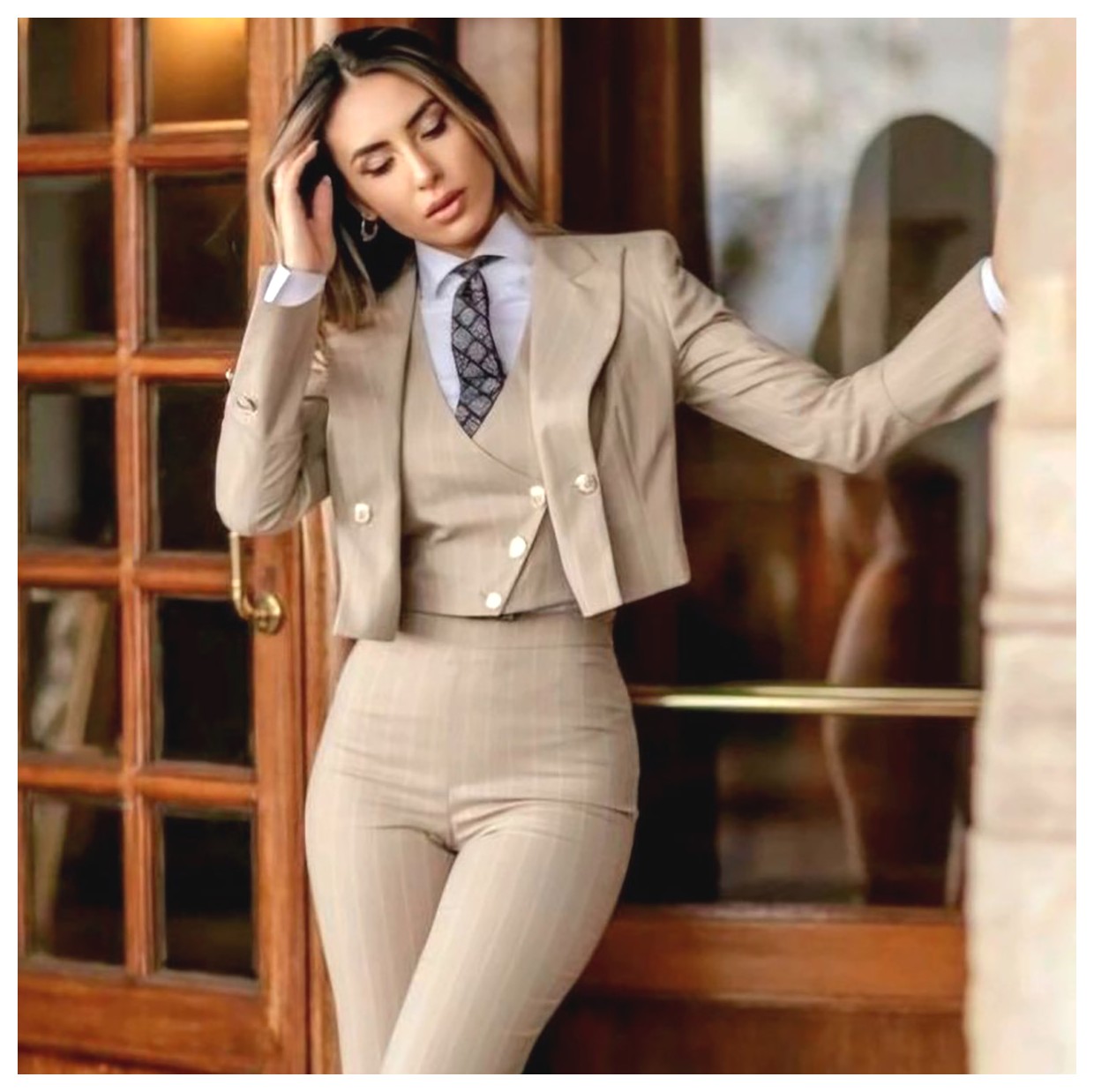 ست لباس دخترانه: شیک و جذاب برای هر مناسبتی