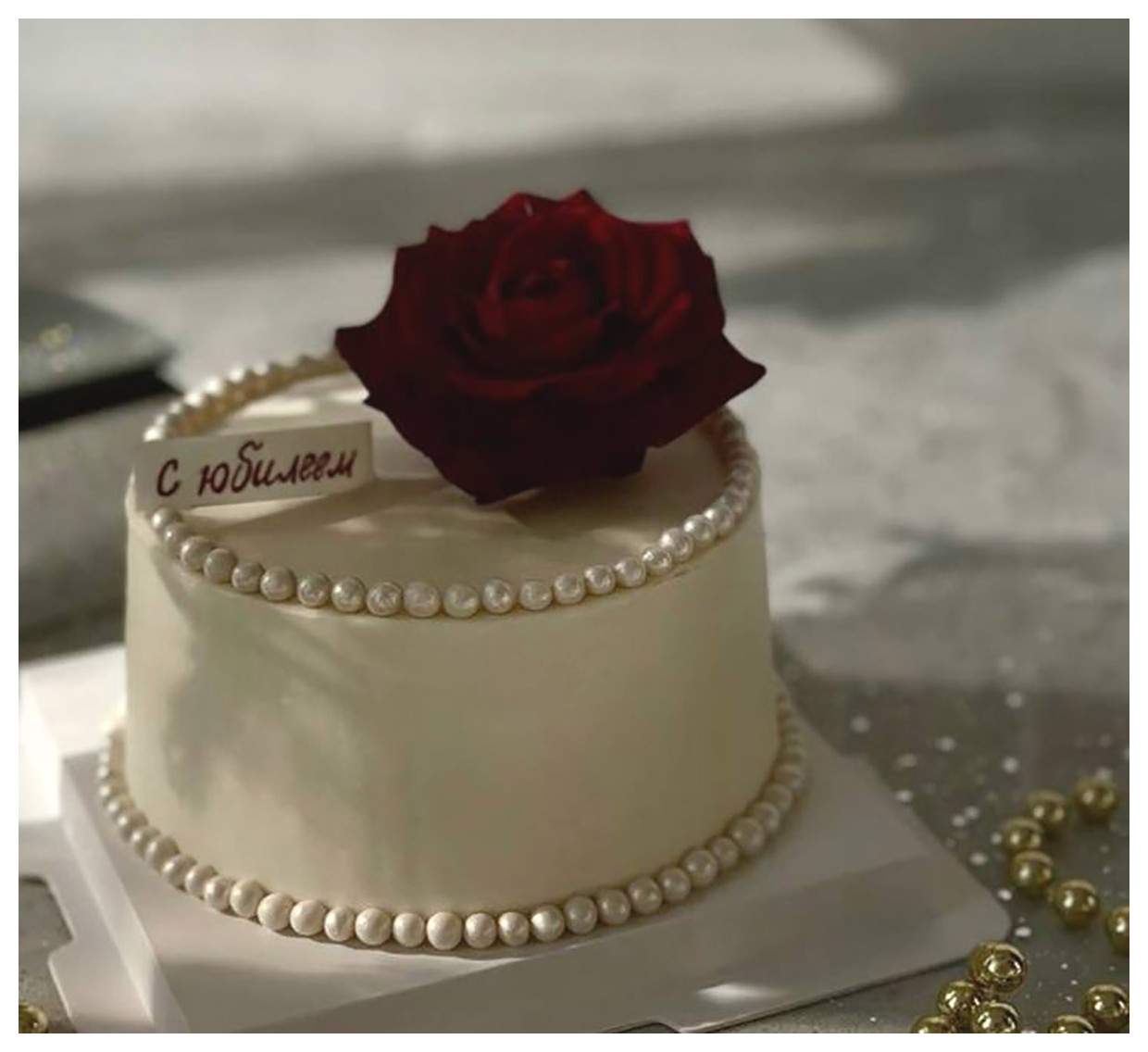 طراحیهای جدید کیک تولد زنانه: ایدههایی زیبا و منحصر به فرد