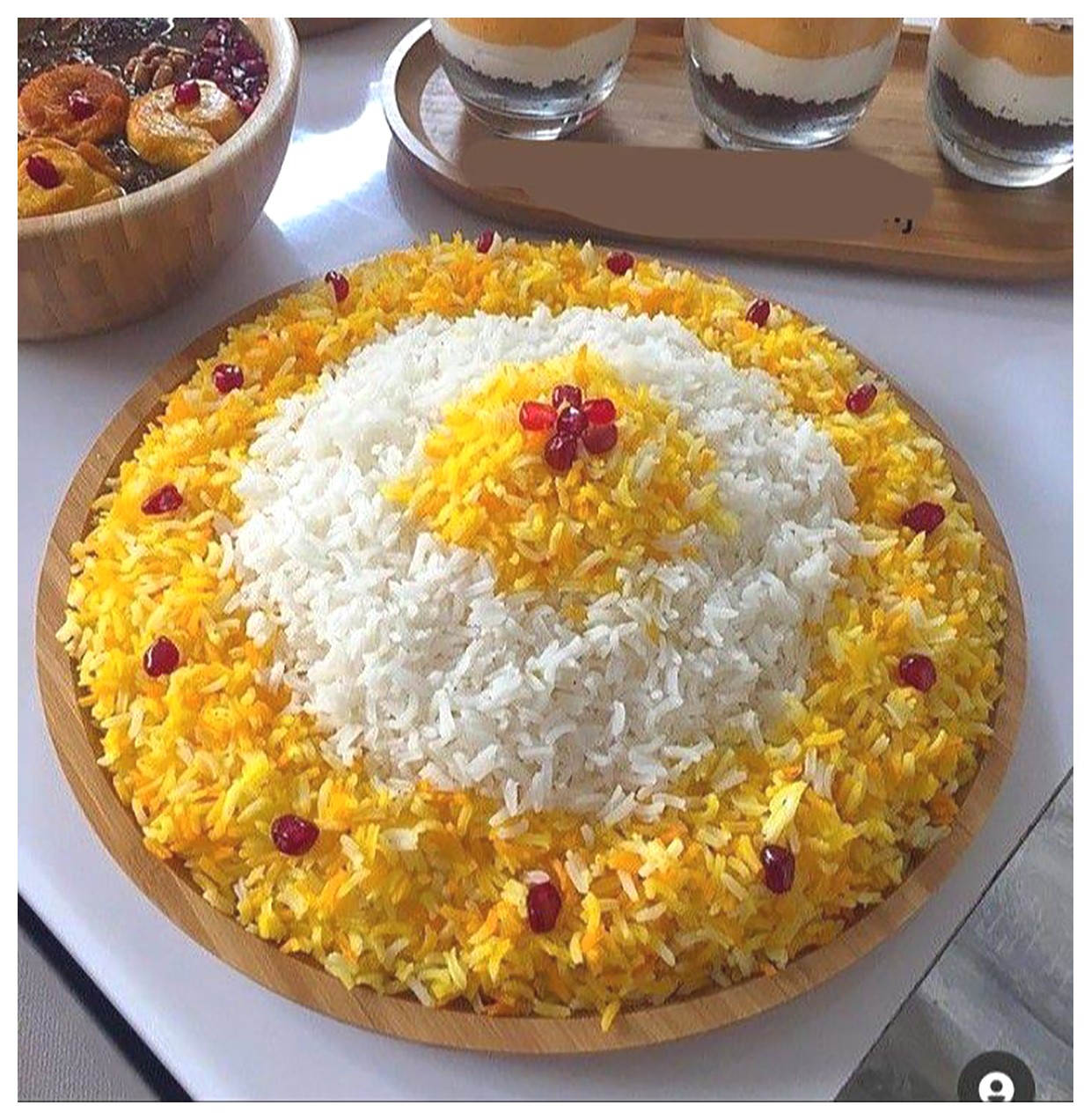 تزئین برنج مجلسی: ایده‌های زیبا و خلاقانه برای سفره‌های شما