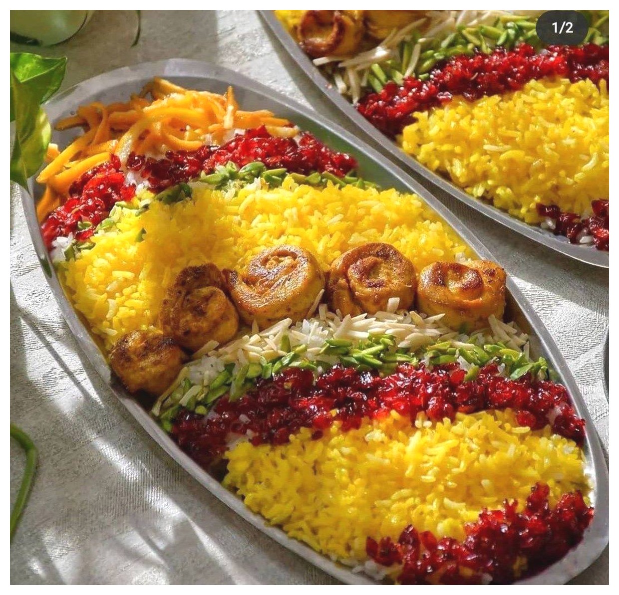 تزئین برنج مجلسی: ایده‌های زیبا و خلاقانه برای سفره‌های شما