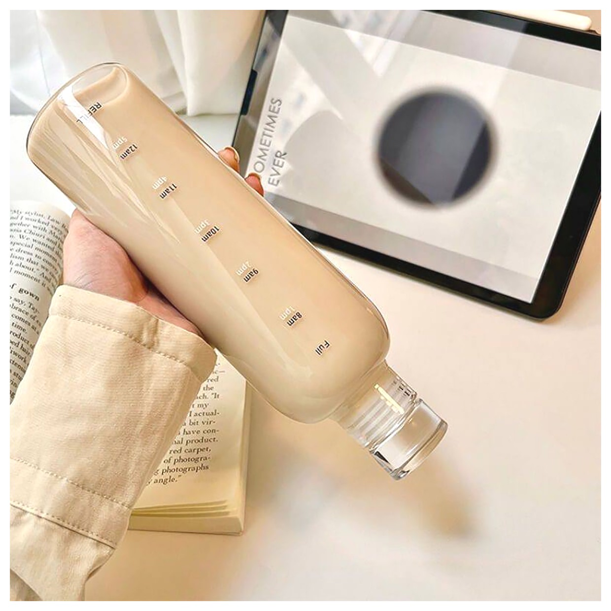 بطری آب شیشهای: انتخابی سالم و زیبا برای نوشیدنیهای شما