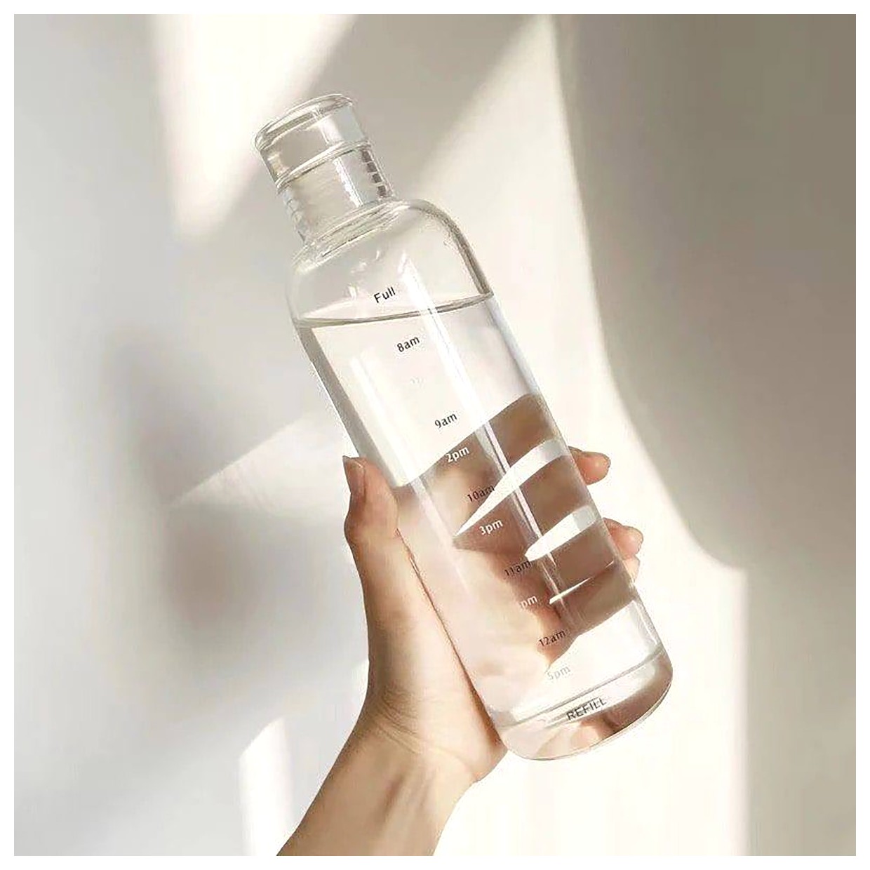 بطری آب شیشهای: انتخابی سالم و زیبا برای نوشیدنیهای شما